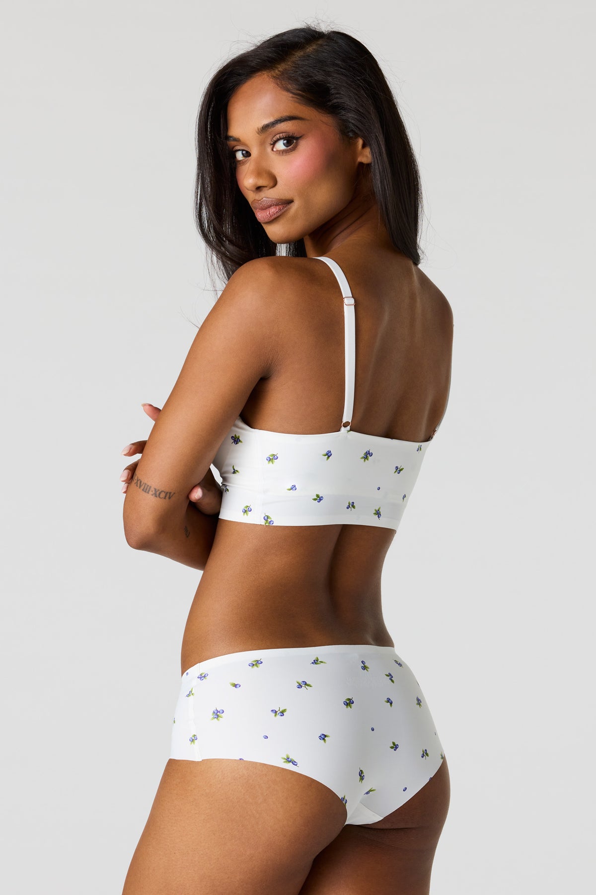 Vue alternative 3. Culotte aux hanches No-Show (paquet de 3)
