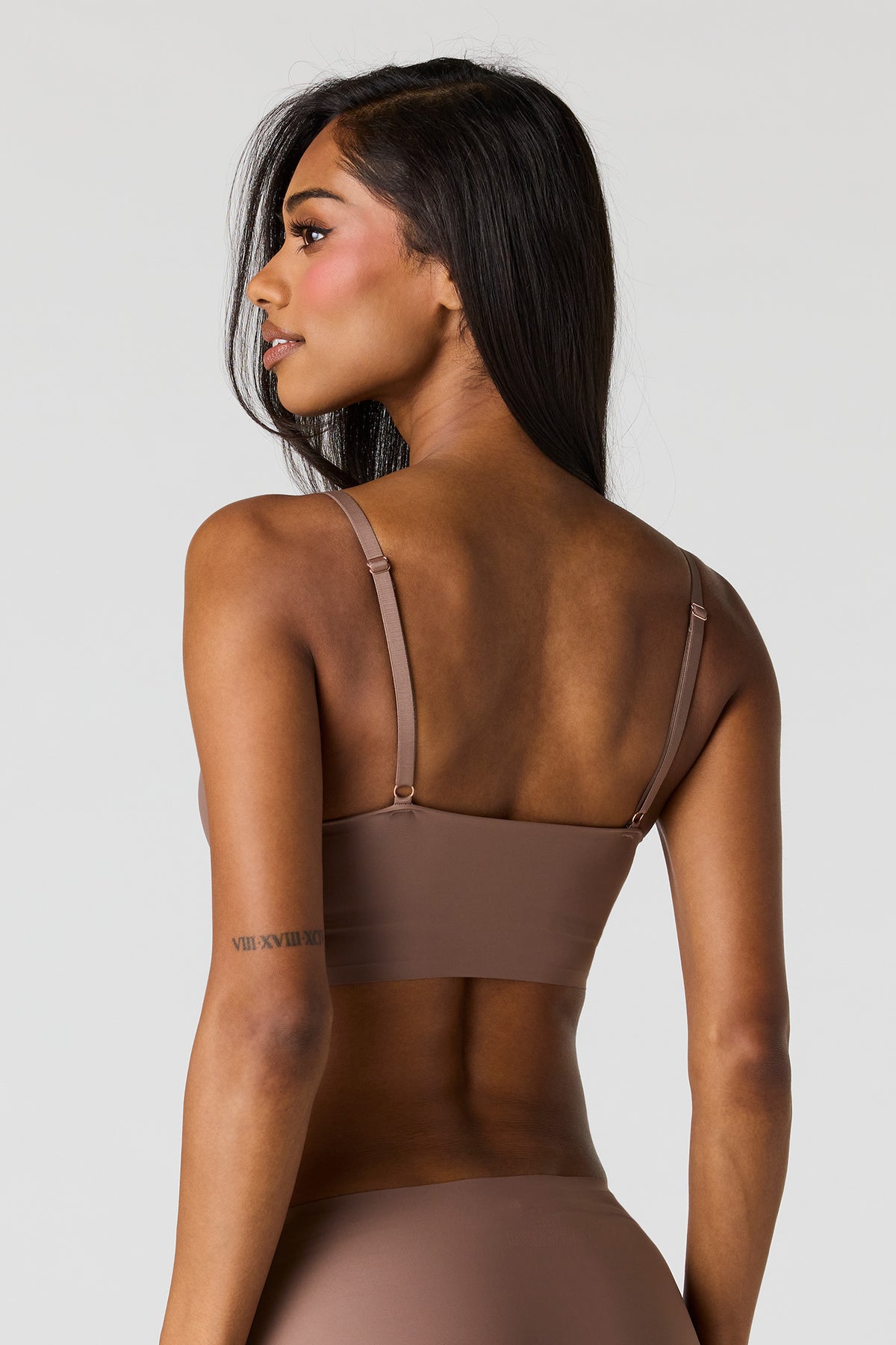 Vue alternative 3. Soutien-gorge camisole No-Show
