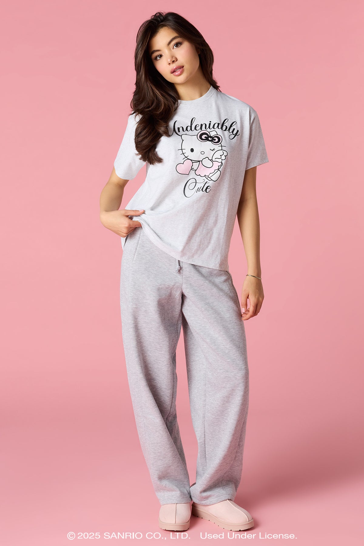 Alt View 3. Hello Kitty® Angel Graphic Boyfriend T-Shirt - Heather Grey