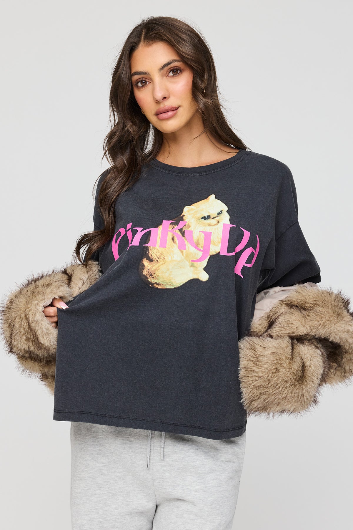 T-shirt de coupe garçonne à imprimé Katseye 