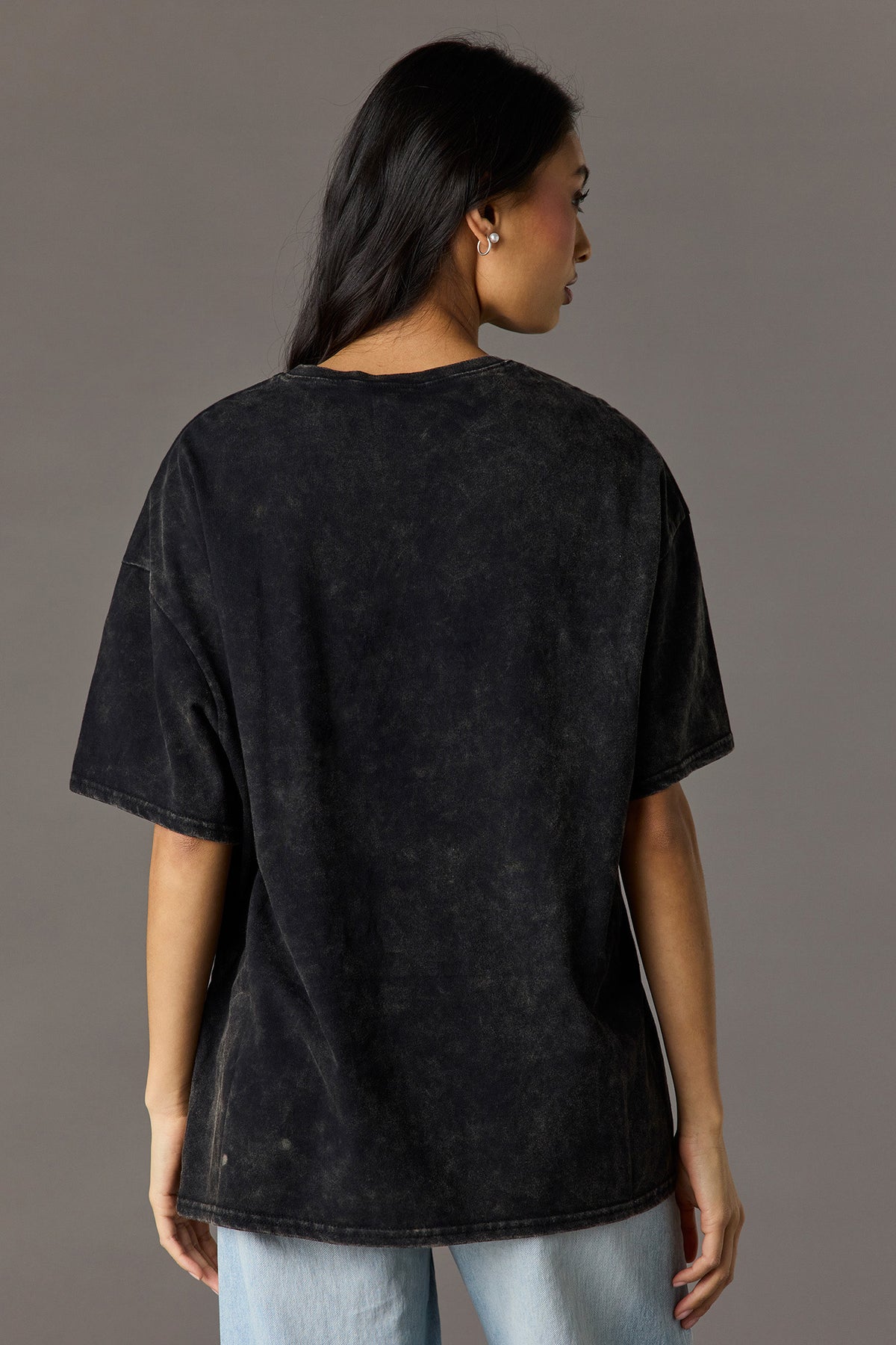 Vue alternative 2. T-shirt surdimensionné en coton lourd de luxe à imprimé délavé Playboy