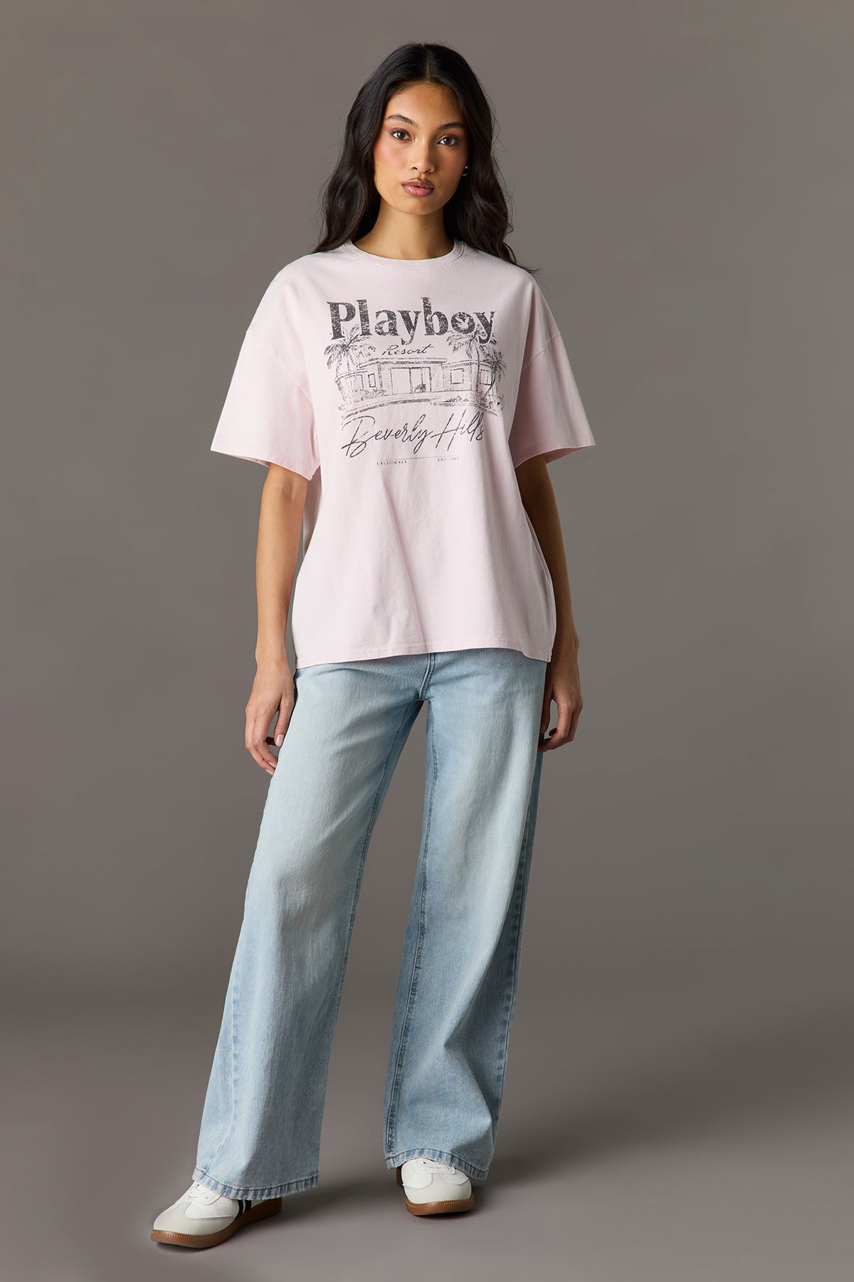 Alt View 3. Luxe Heavy Cotton Playboy Oversized Graphic T-Shirt - Light Pink