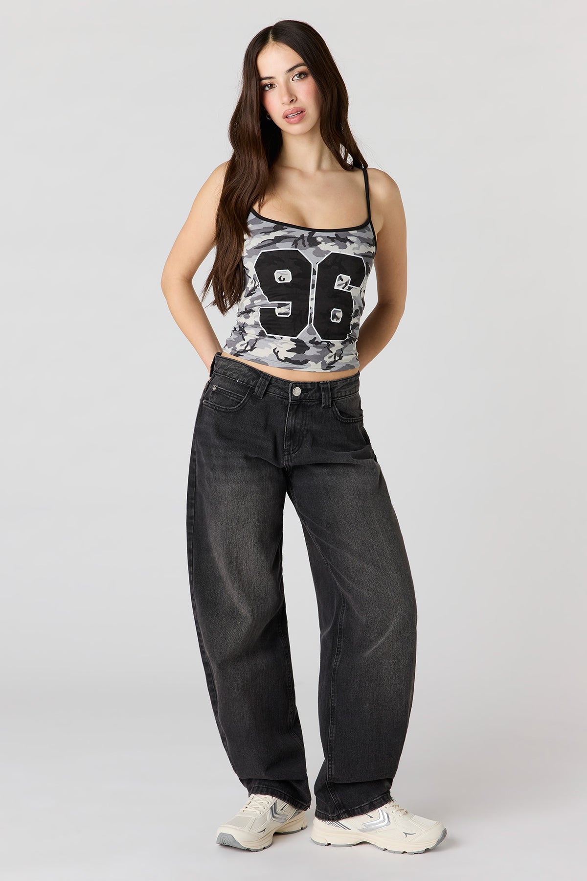 Vue alternative 3. Camisole imprimée sans soutien-gorge intégré