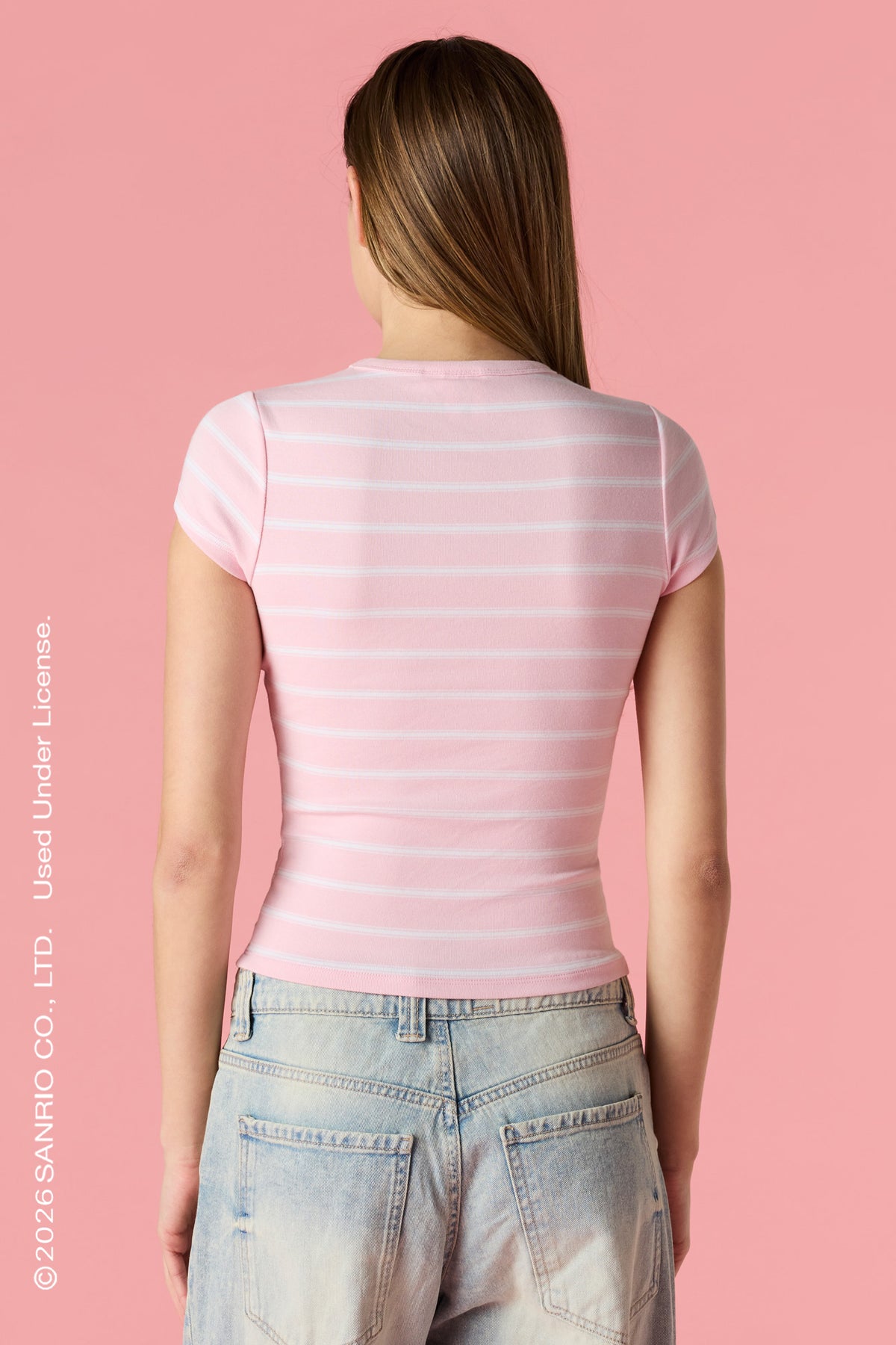 Vue alternative 2. T-shirt côtelé classique avec motif brodé Hello Kitty®