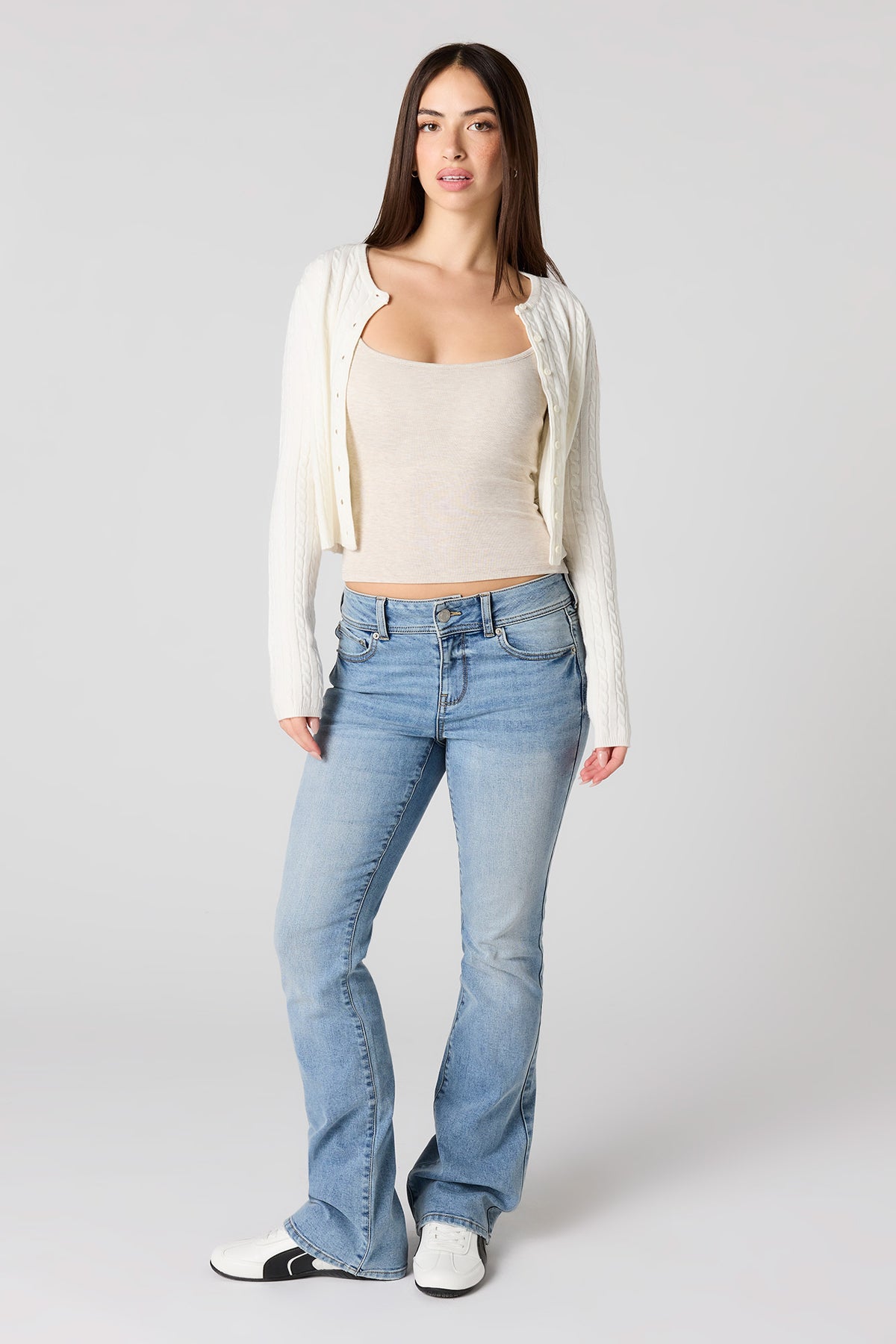 Vue alternative 3. Camisole côtelée à encolure dégagée avec soutien-gorge intégré