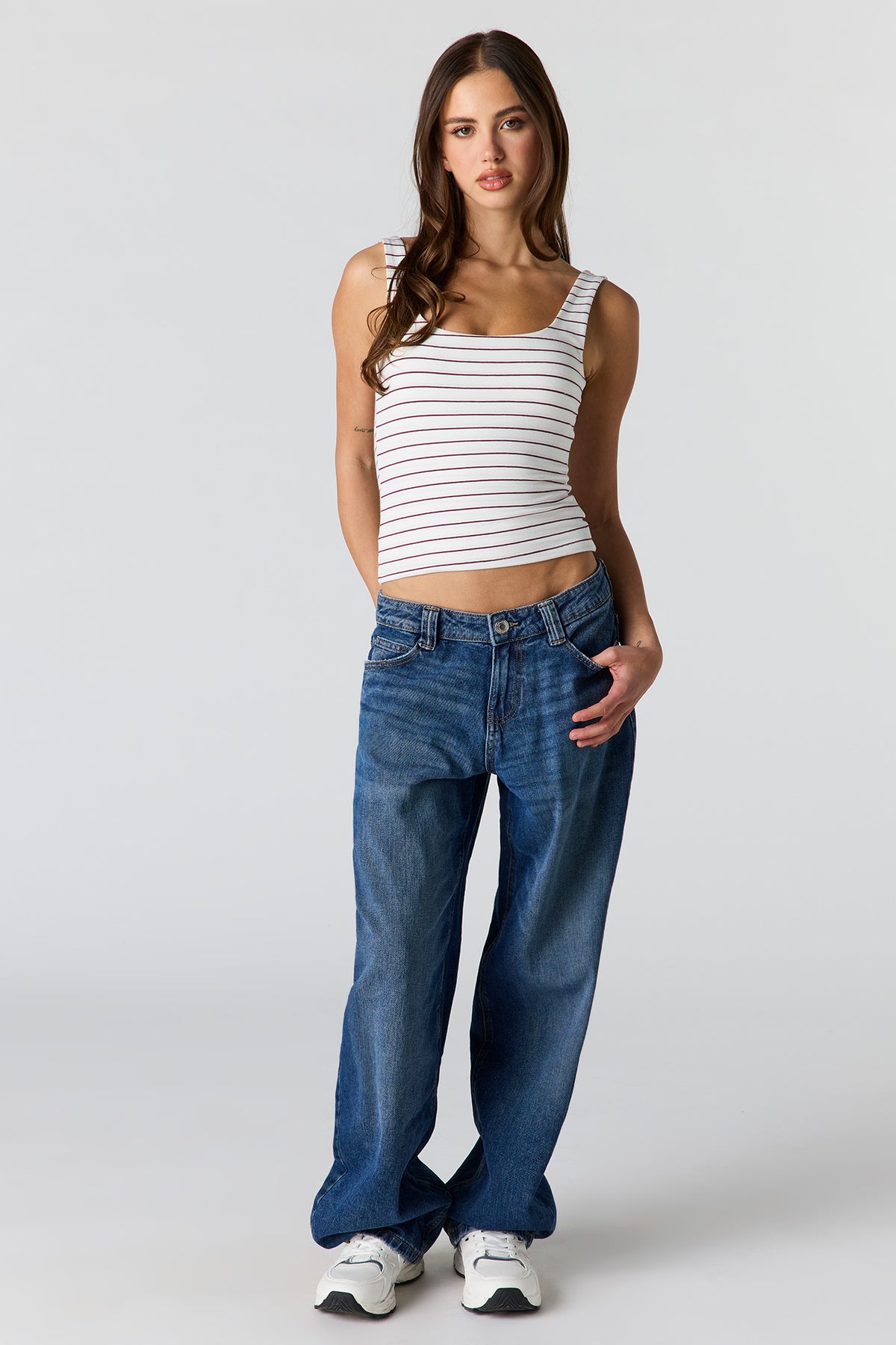 Vue alternative 3. Camisole douce Contour à col rond
