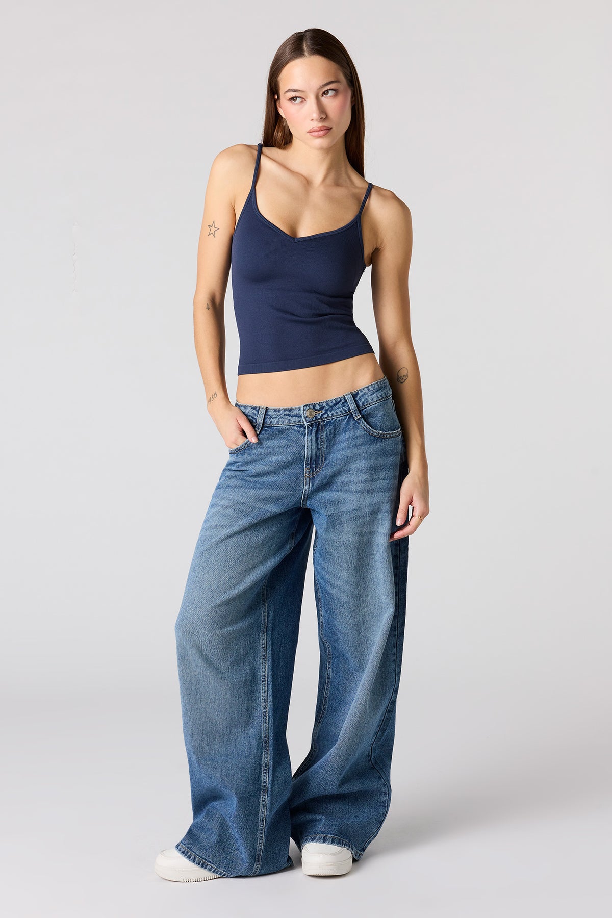 Alt View 3. Braless Seamless Ribbed V-Neck Tank - Navy