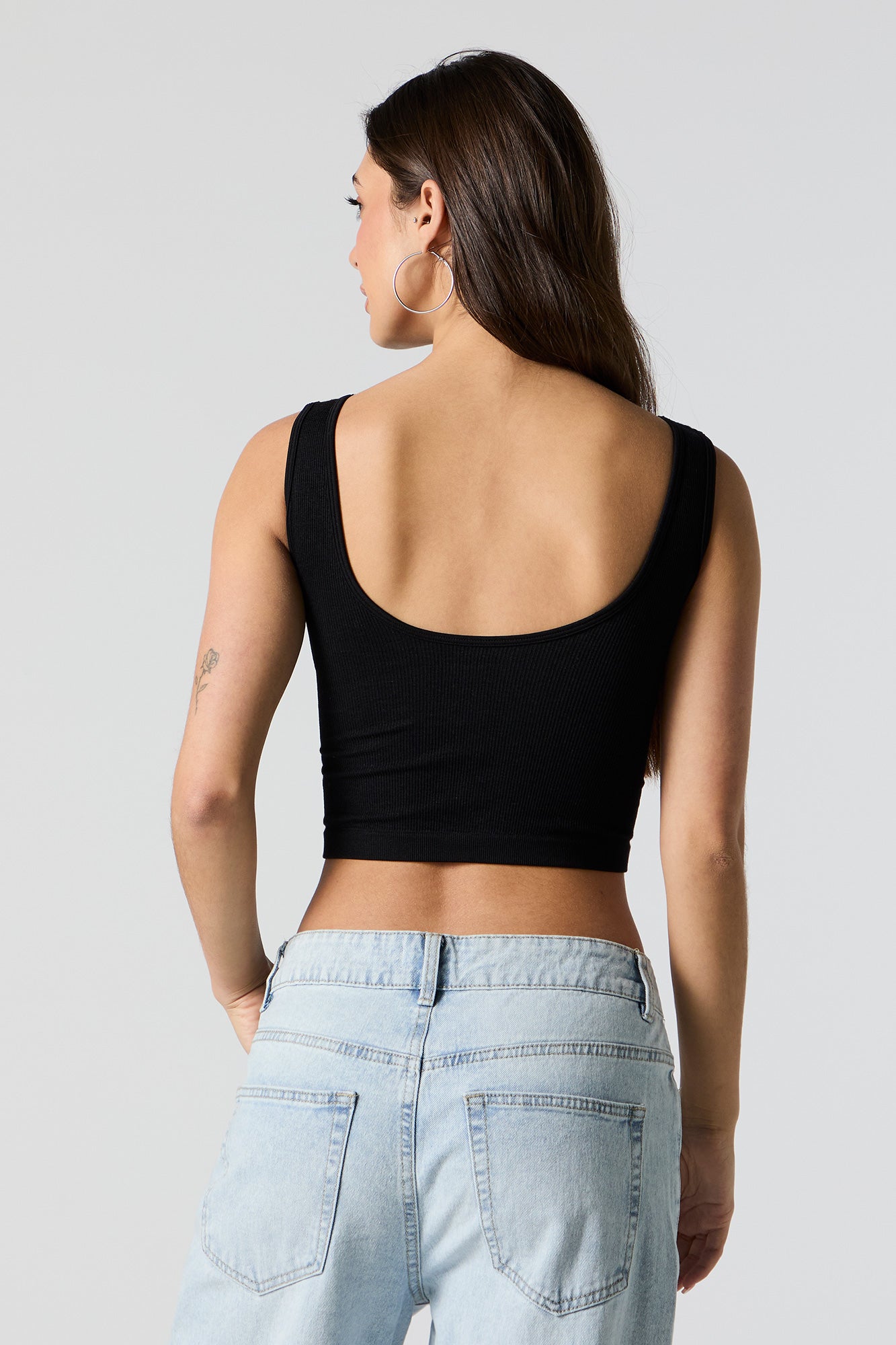 Seamless Ribbed Notched Cropped Tank