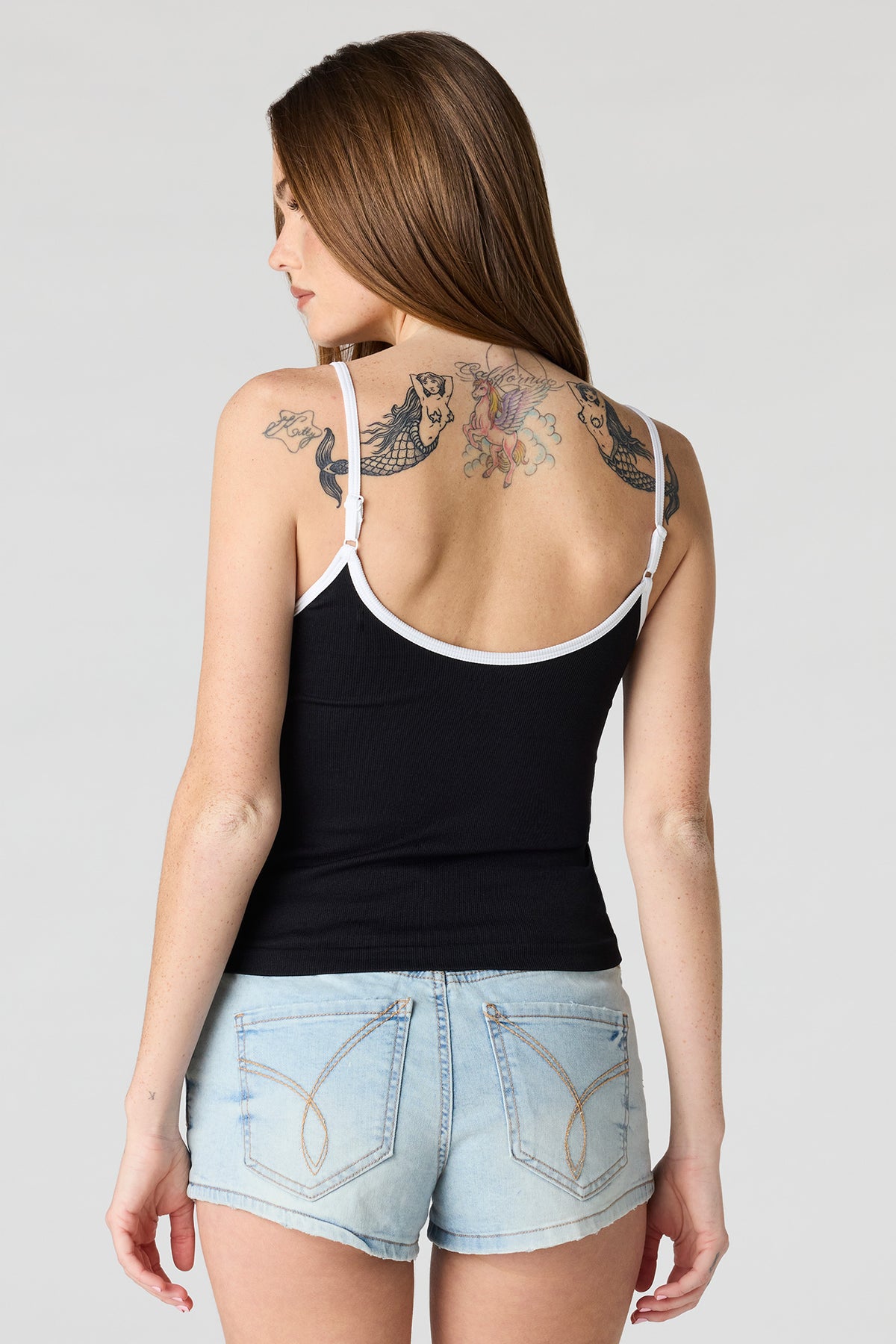 Alt View 2. Braless Seamless Ribbed V-Neck Cami - Black