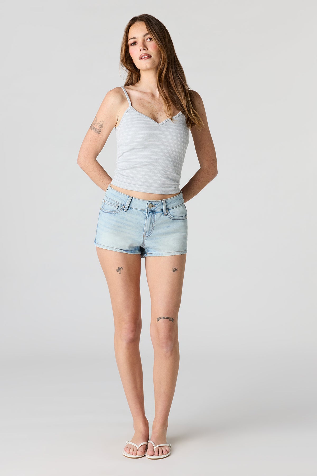 Alt View 3. Braless Seamless Ribbed V-Neck Cami - Cream