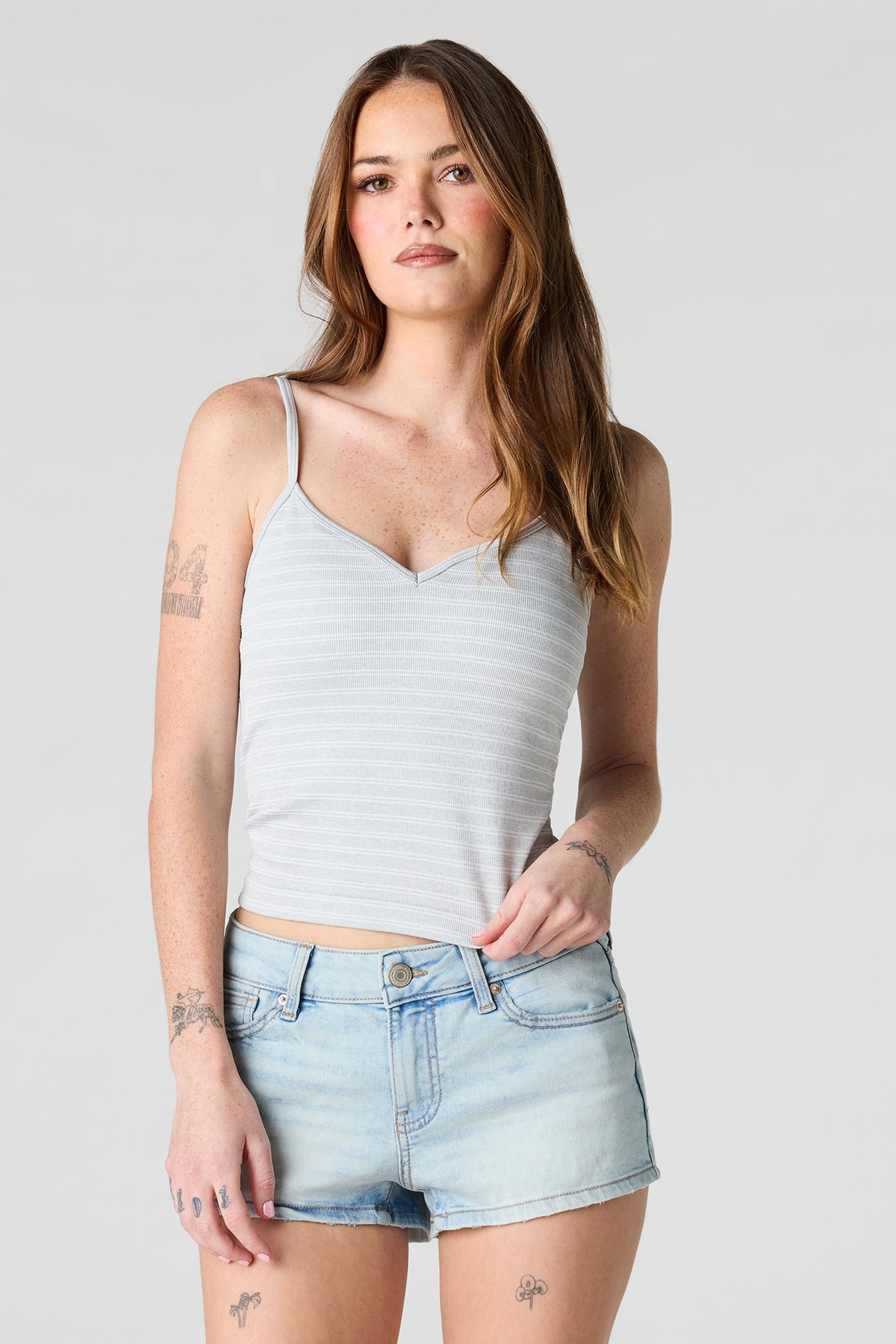 Braless Seamless Ribbed V-Neck Cami - Cream