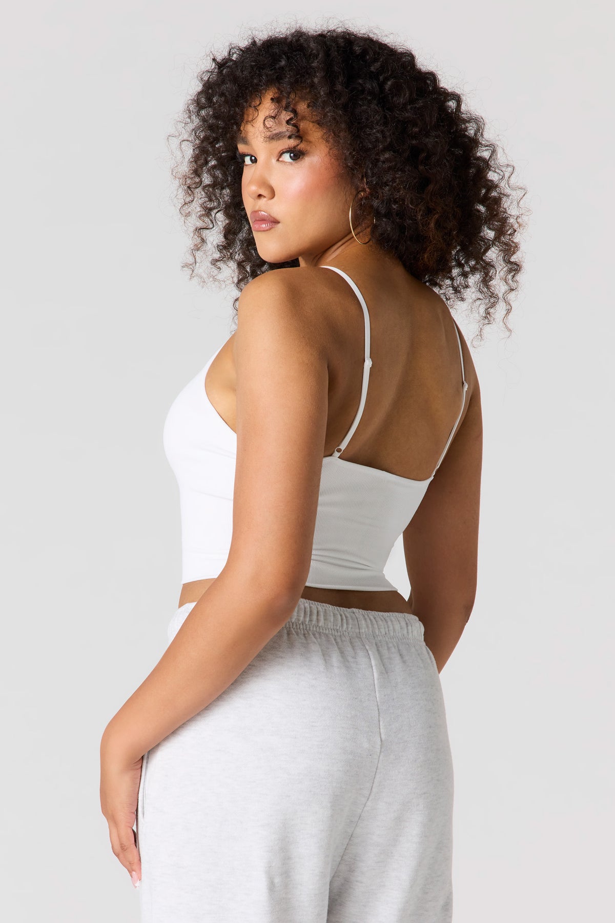 Vue alternative 2. Débardeur côtelé sans couture à encolure en V avec soutien-gorge intégré
