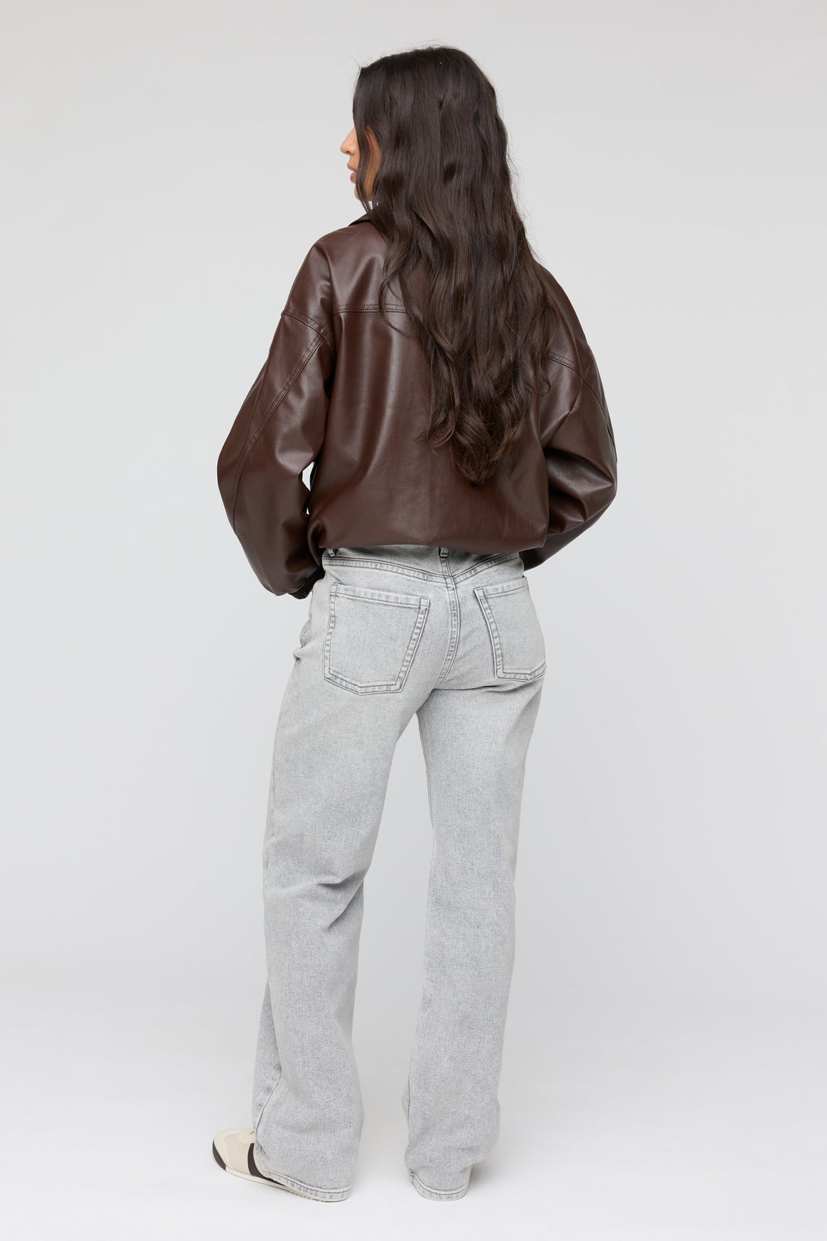 Alt View 3. Sydney Stretch High Rise Straight Wide Leg Grey Jean - Light Grey