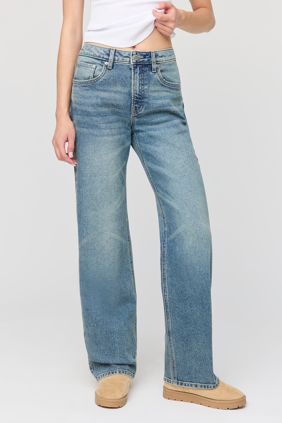 Alt View 2. Sydney Stretch High Rise Straight Vintage Dark Jean - Midnight Blue
