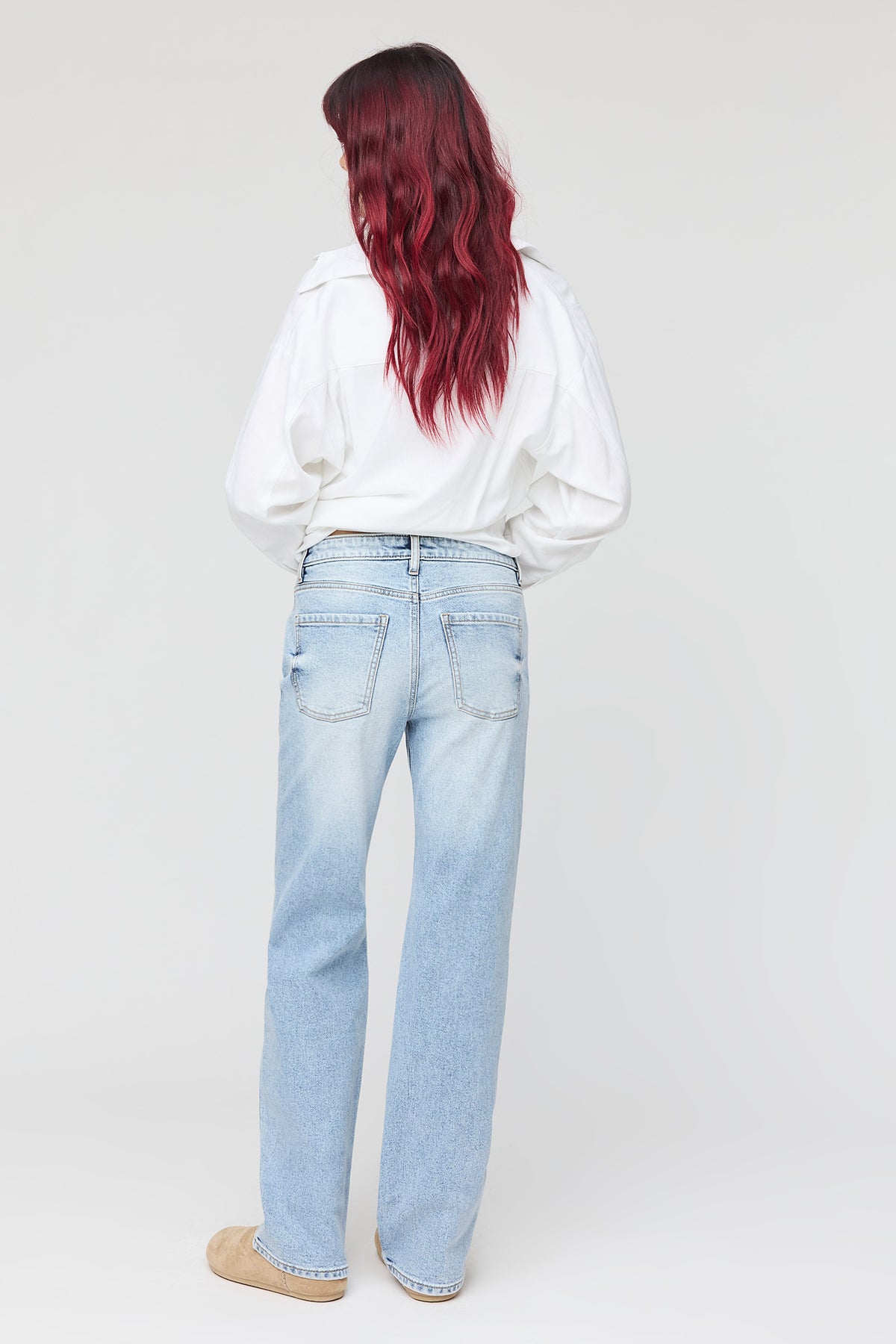 Vue alternative 3. Jean Sydney extensible moyen à jambe droite et taille haute 