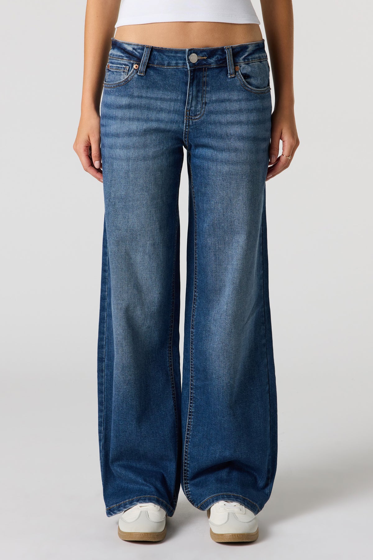 Alt View 2. Low Rise Baggy Dark Jean - Denim Blue