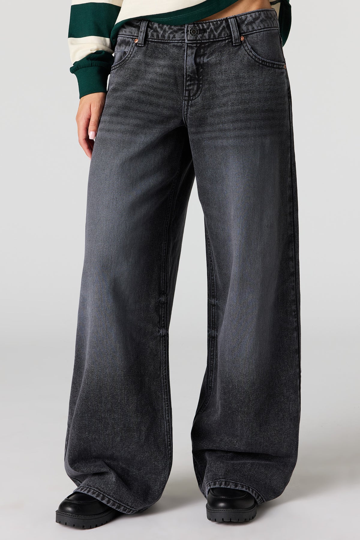Alt View 2. London Low Rise Super Baggy Washed Jean - Plaid