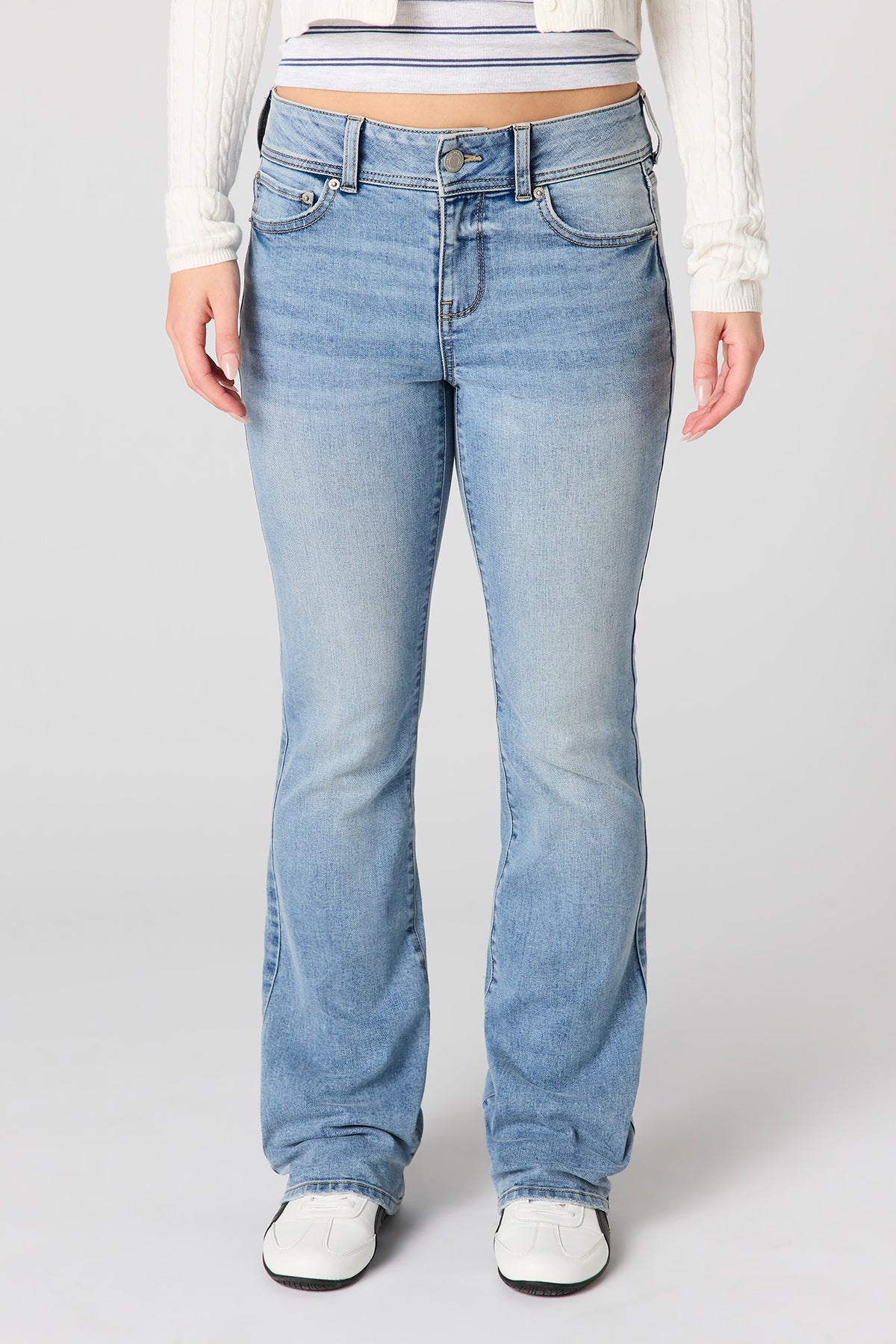 Alt View 2. Low Rise Bootcut Medium Jean - Medium Blue