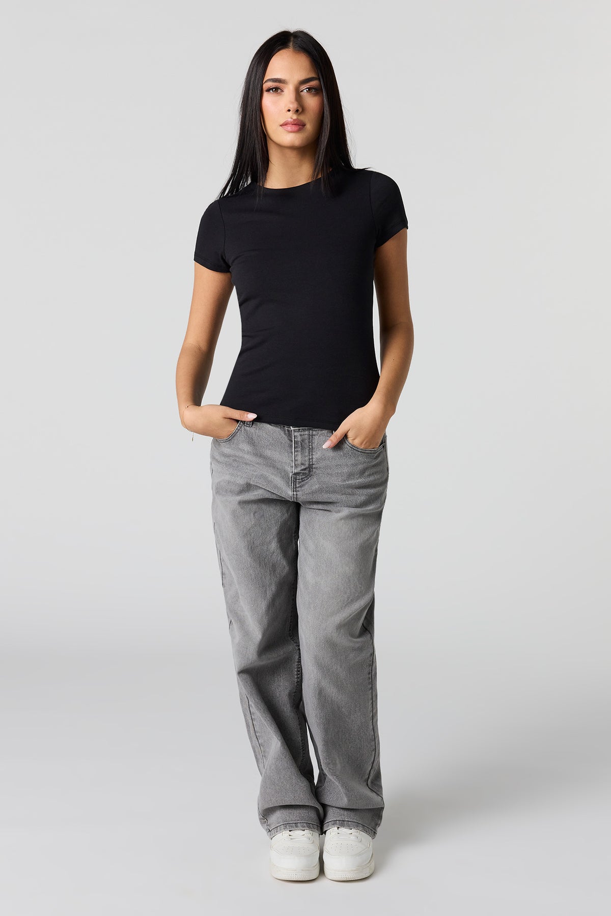 Vue alternative 6. T-shirt profilé classique
