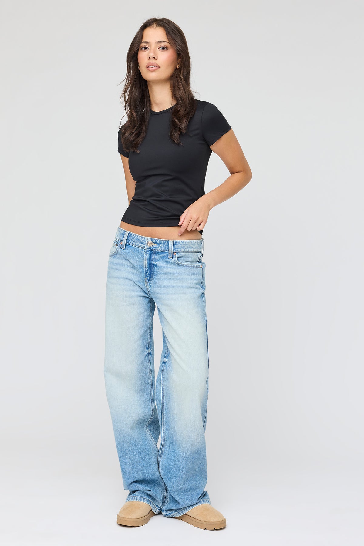 Vue alternative 3. T-shirt profilé lourd de luxe