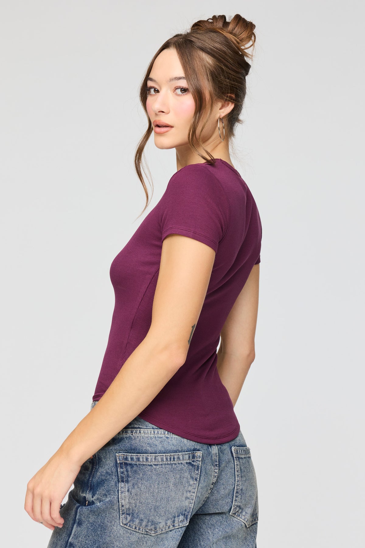 Alt View 2. Ribbed T-Shirt - Purple