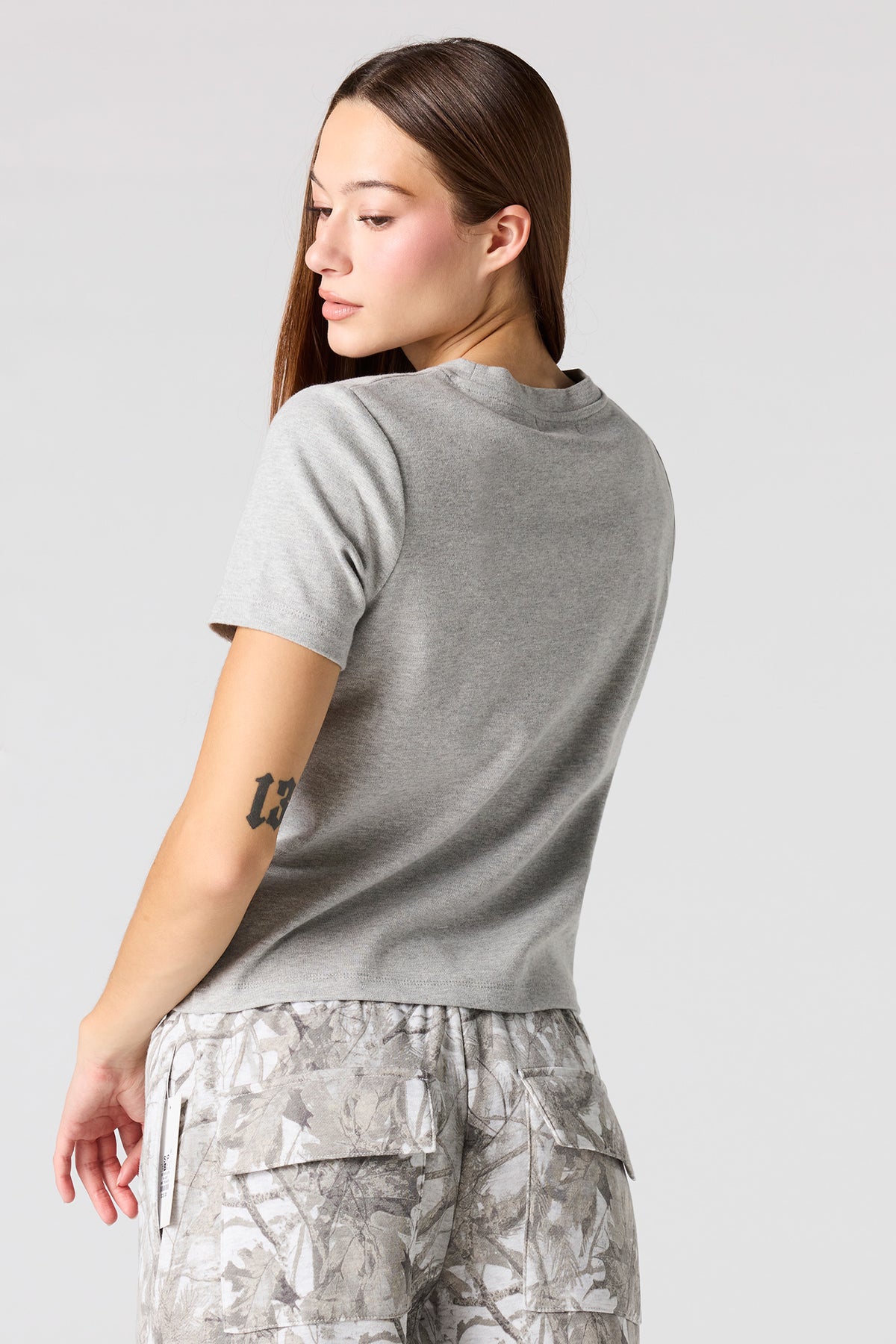 Vue alternative 2. T-shirt ras du cou décontracté