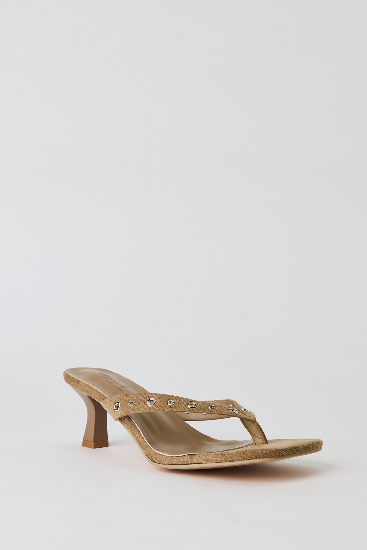 Alt View 2. Kitten Heel Thong Sandal - Natural