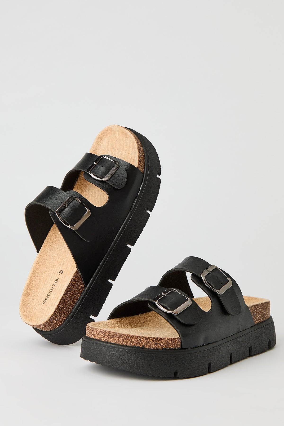Alt View 4. Buckled Chunky Sandal - Black