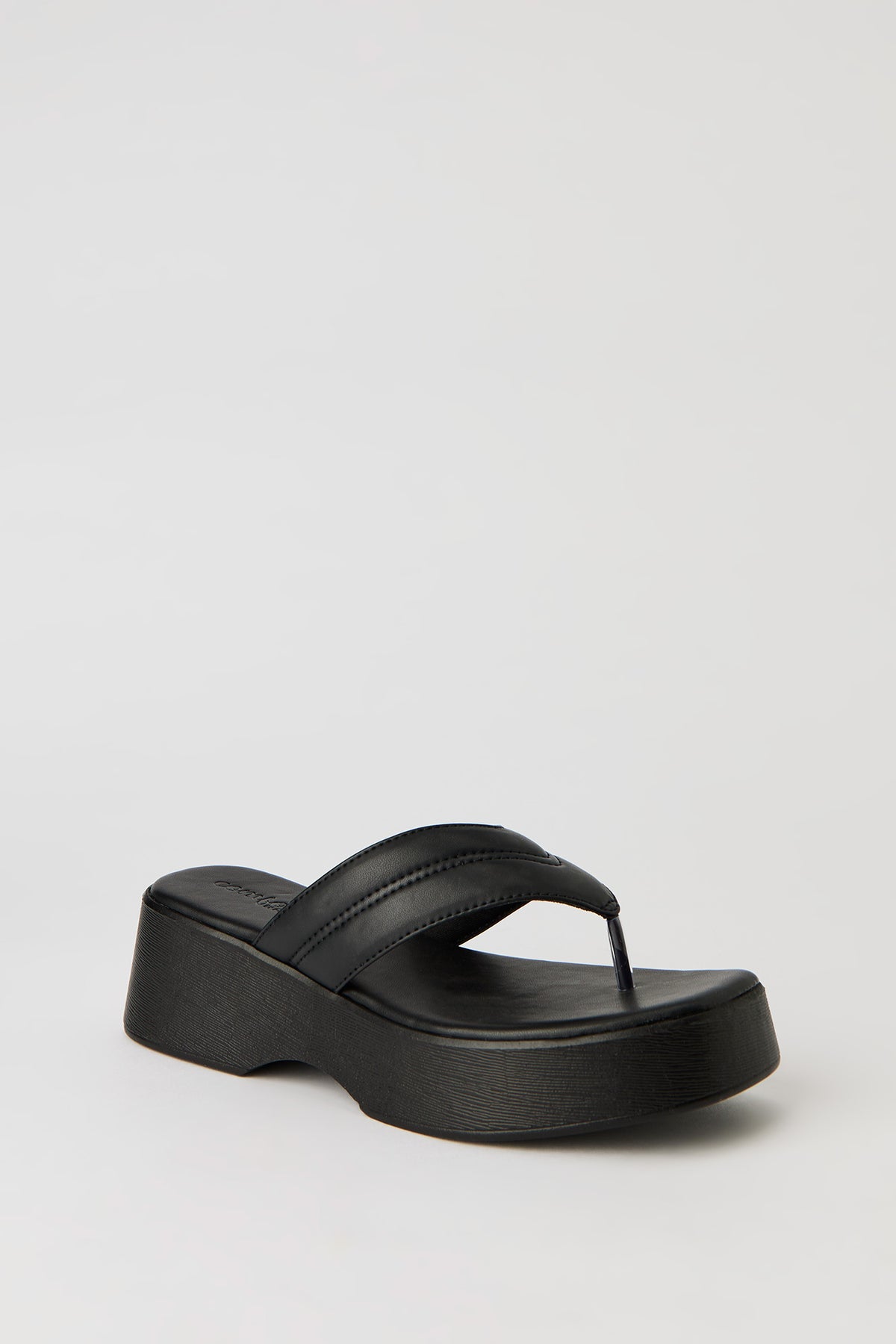 Alt View 2. Thong Wedge Sandal - Black