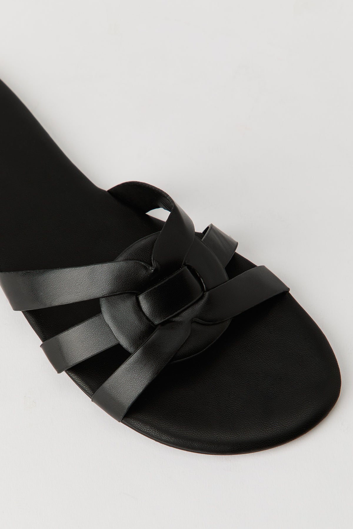 Vue alternative 4. Sandales avec bandes triples
