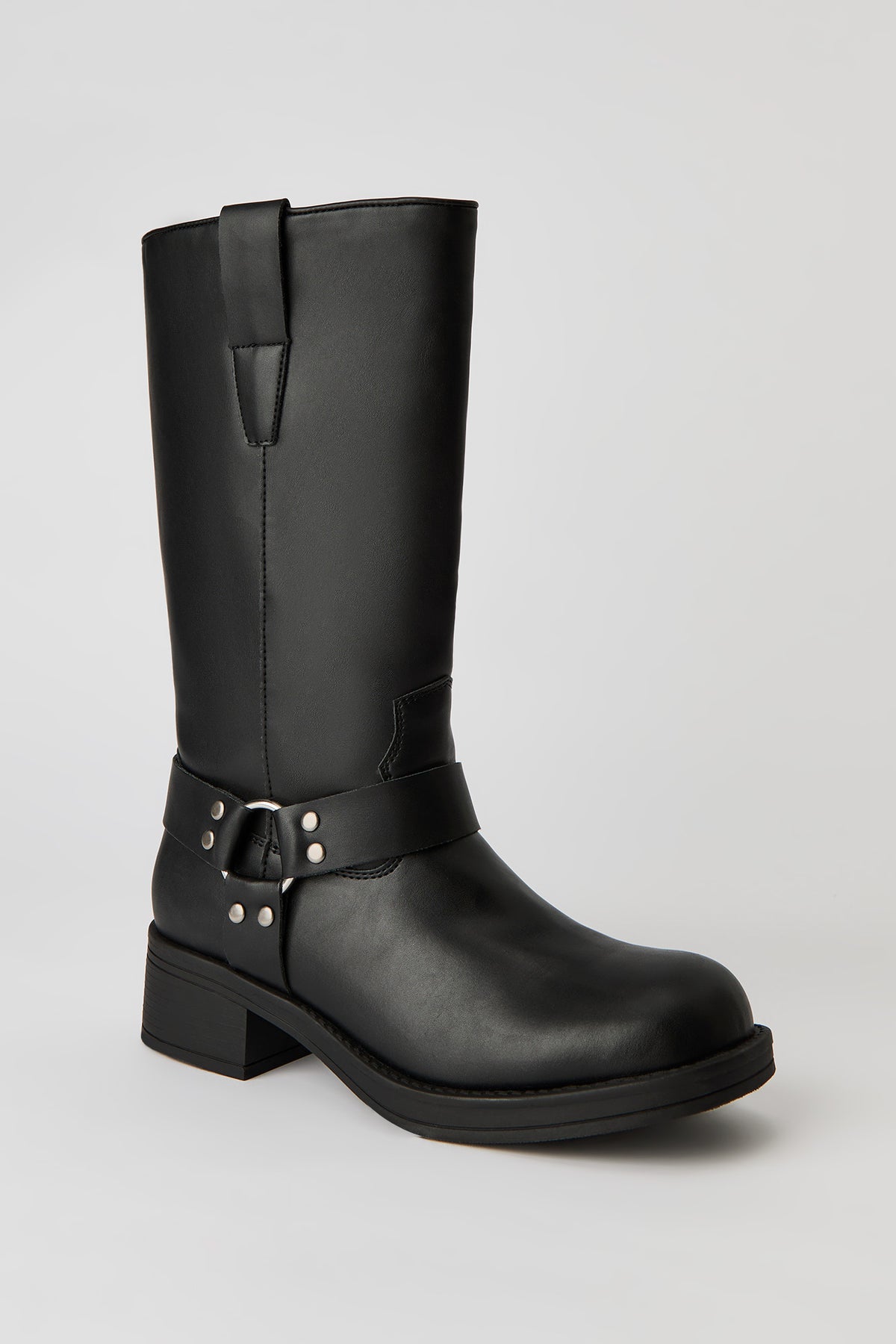 Vue alternative 2. Bottes de motard