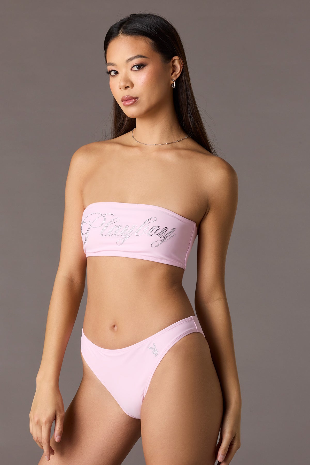 Vue alternative 2. Haut de bikini bandeau à imprimé Playboy avec pierres du Rhin