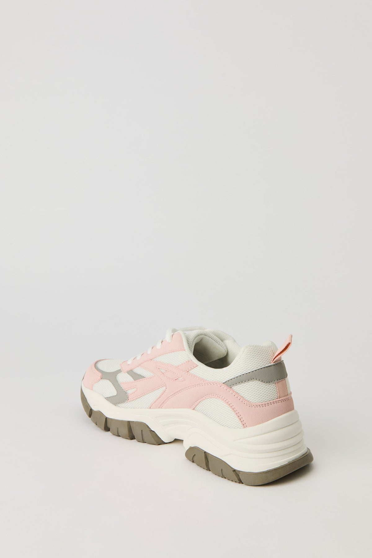 Vue alternative 3. Espadrilles épaisses en filet