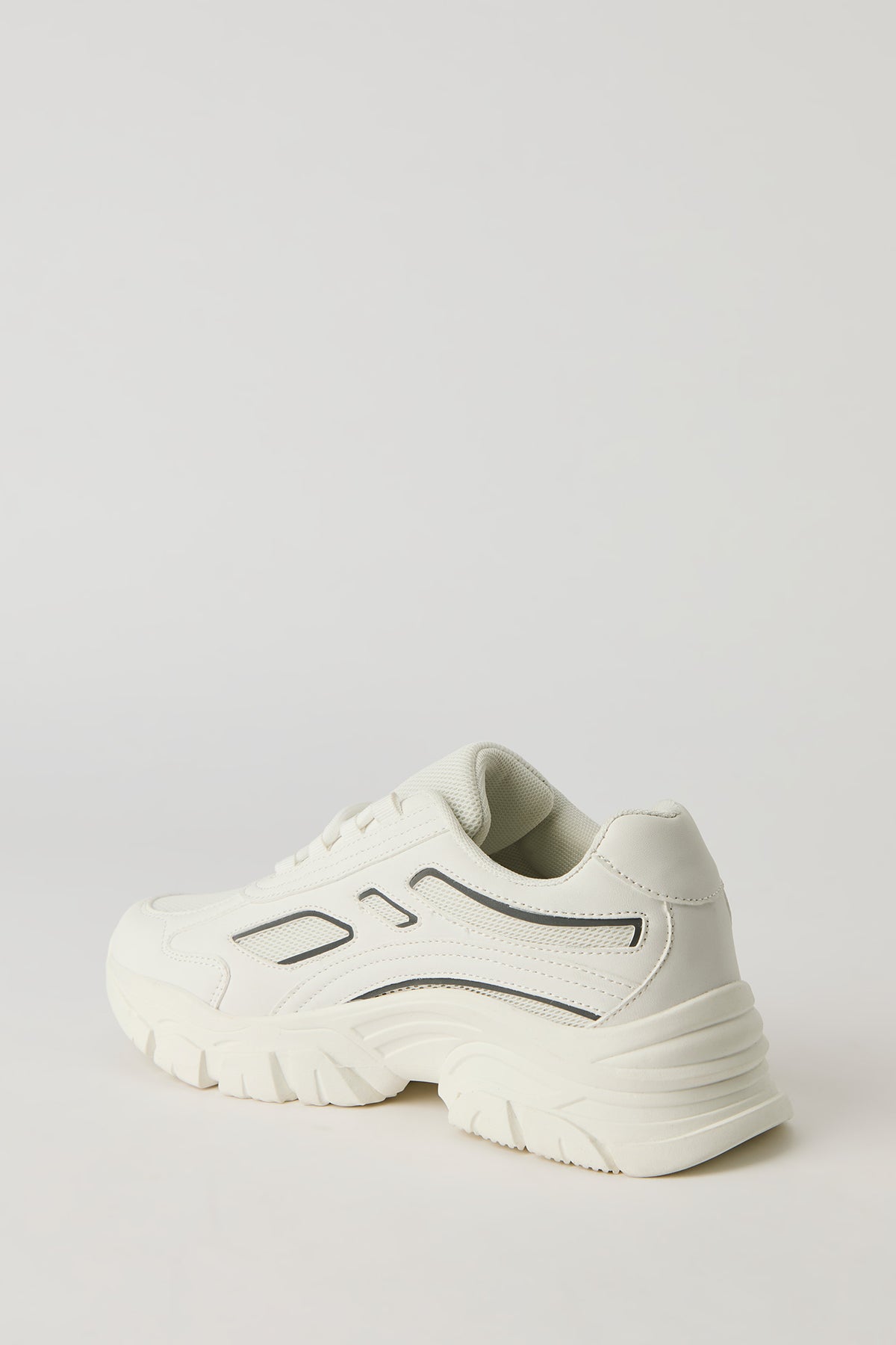 Vue alternative 3. Espadrilles en filet et similicuir