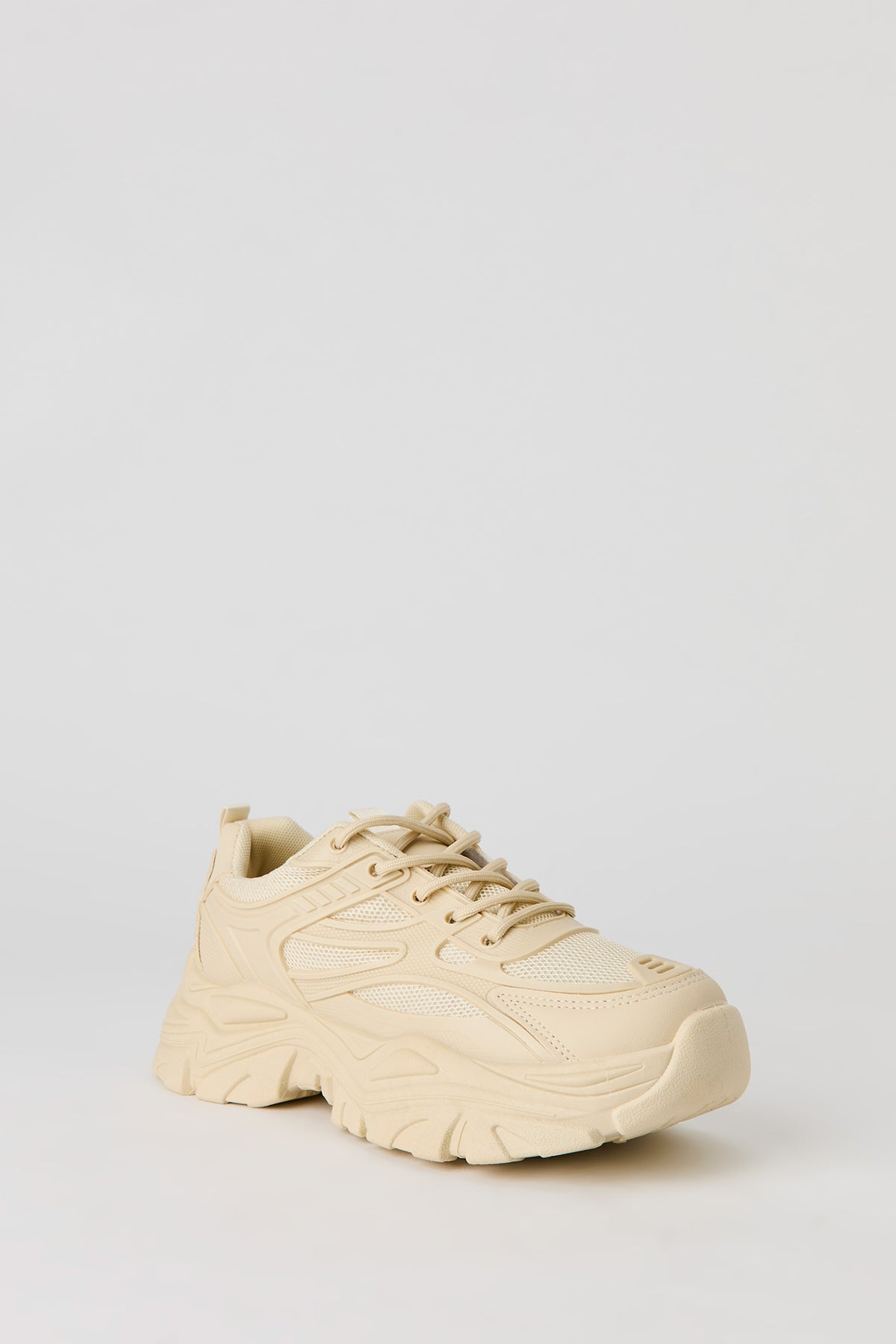 Alt View 2. Mesh Chunky Sneaker - Natural