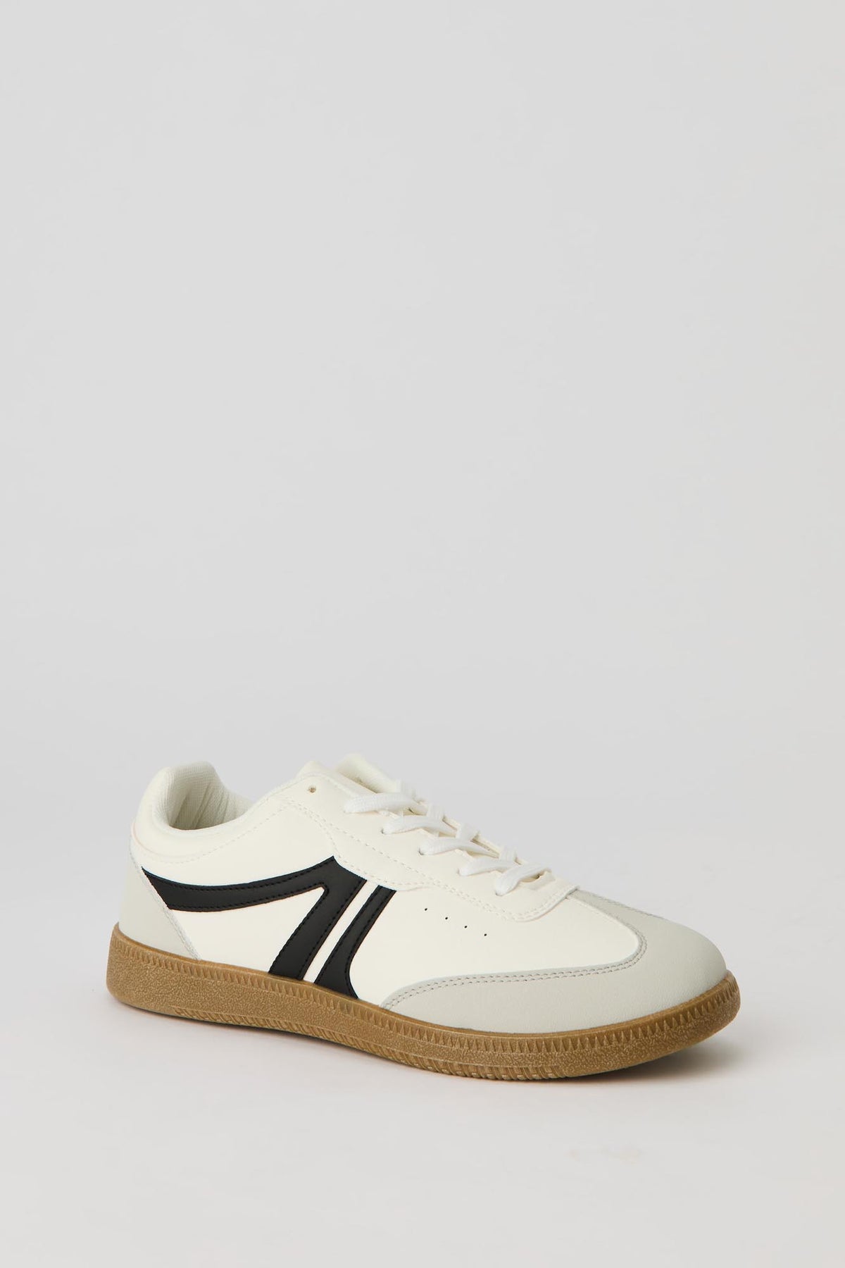 Alt View 2. Retro Sneaker - White