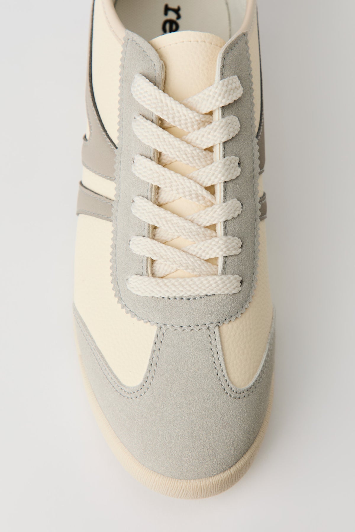 Alt View 4. Retro Sneaker - Ivory