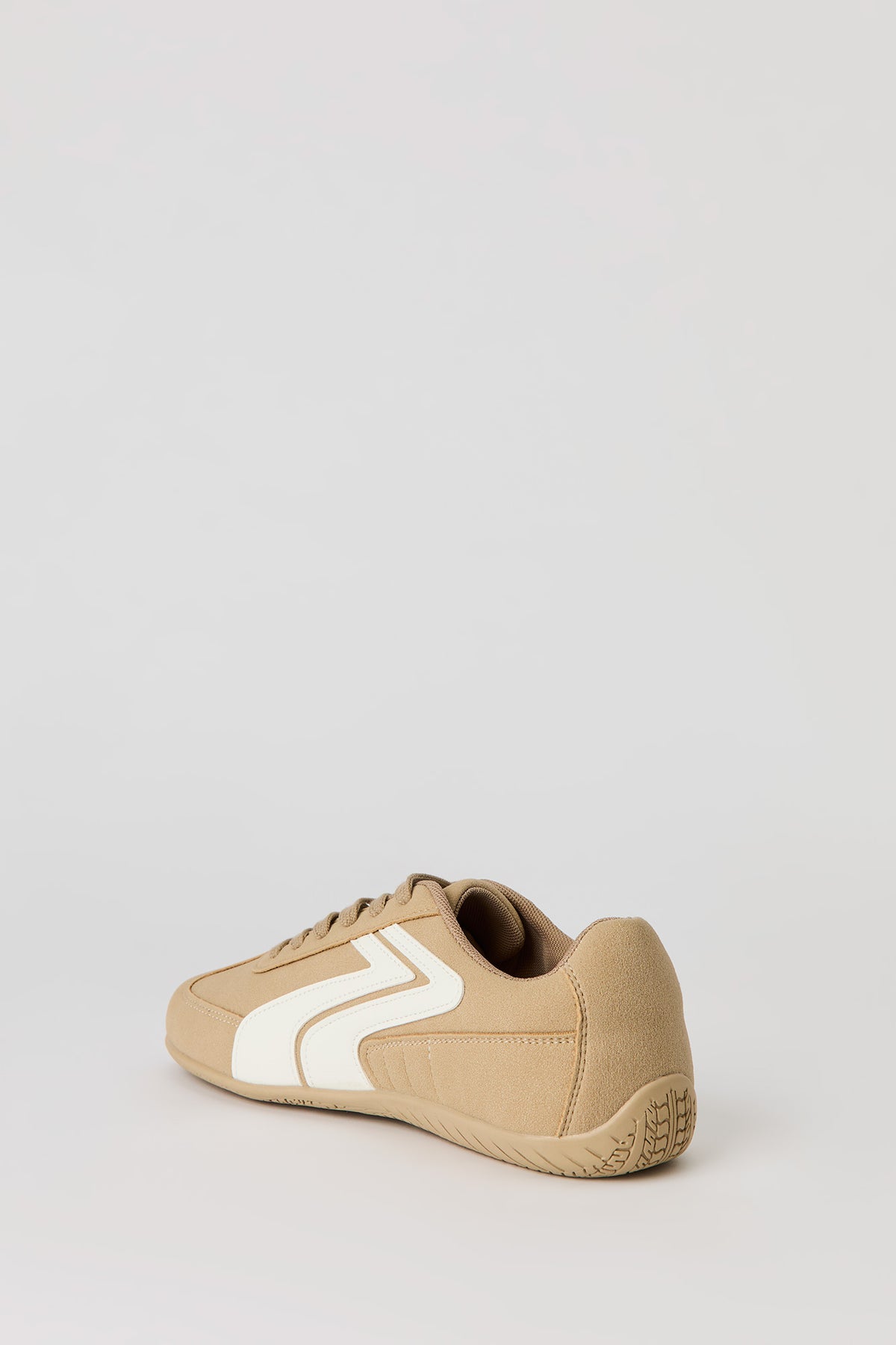 Alt View 3. Retro Sneaker - Natural