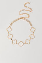 Ceinture en chaîne avec breloques de trèfles en pierres du Rhin