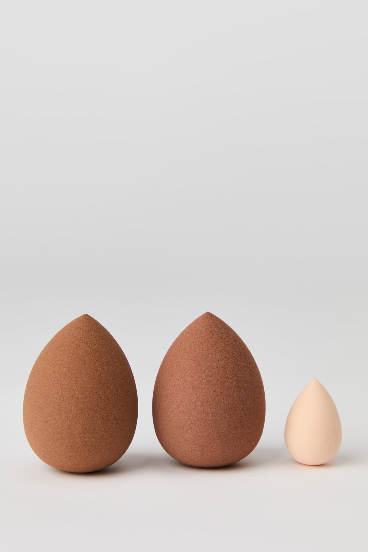 Vue alternative 3. Ensemble de pinceaux à maquillage doux