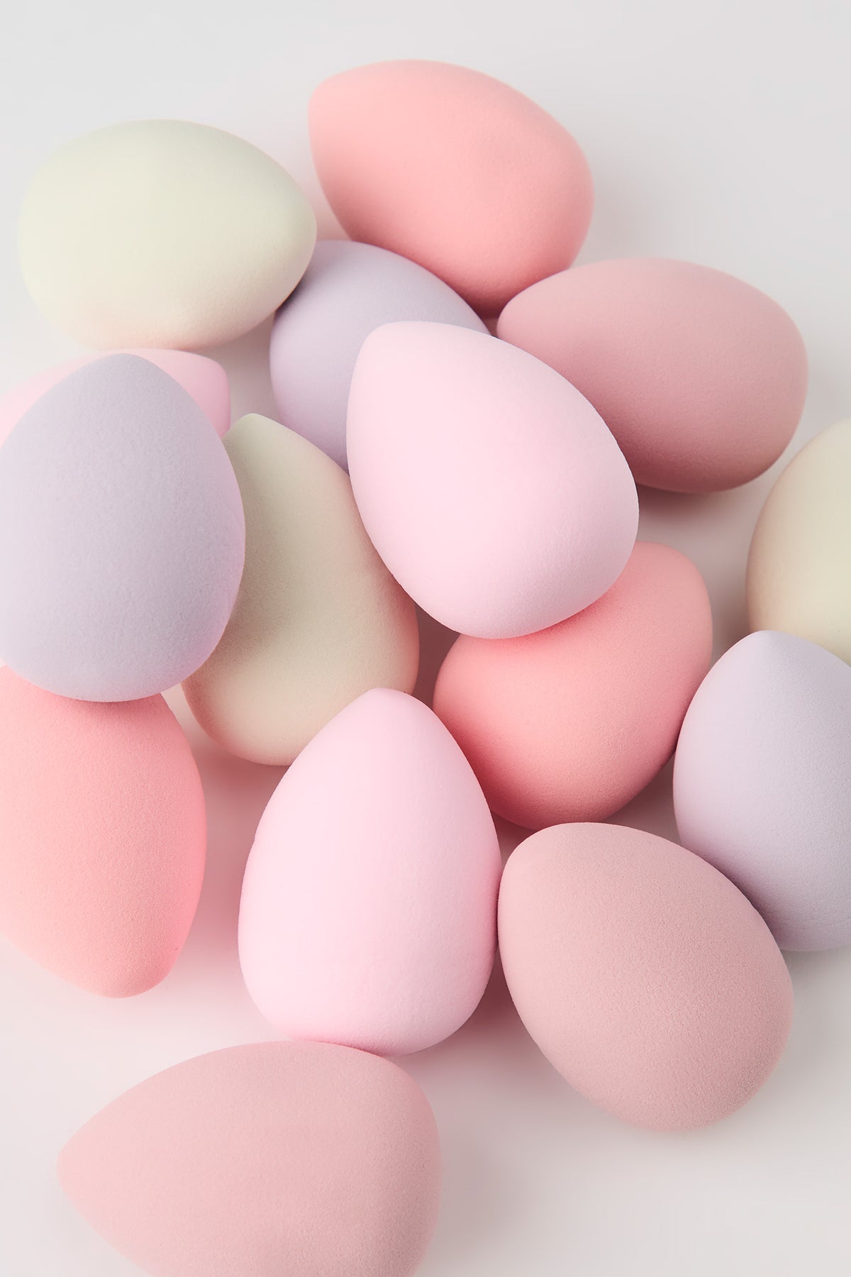 Alt View 2. Beauty Sponge Set (16 Pcs) - Pink