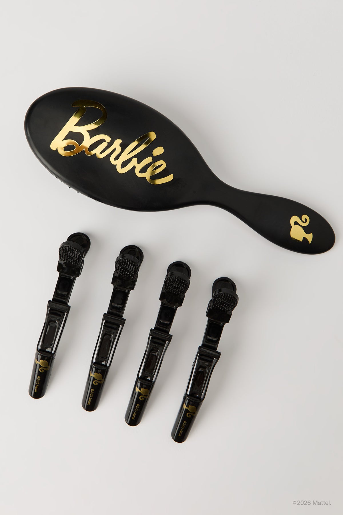 Alt View 2. Barbie™ Hair Brush & Clip Set (5 Pcs) - Black