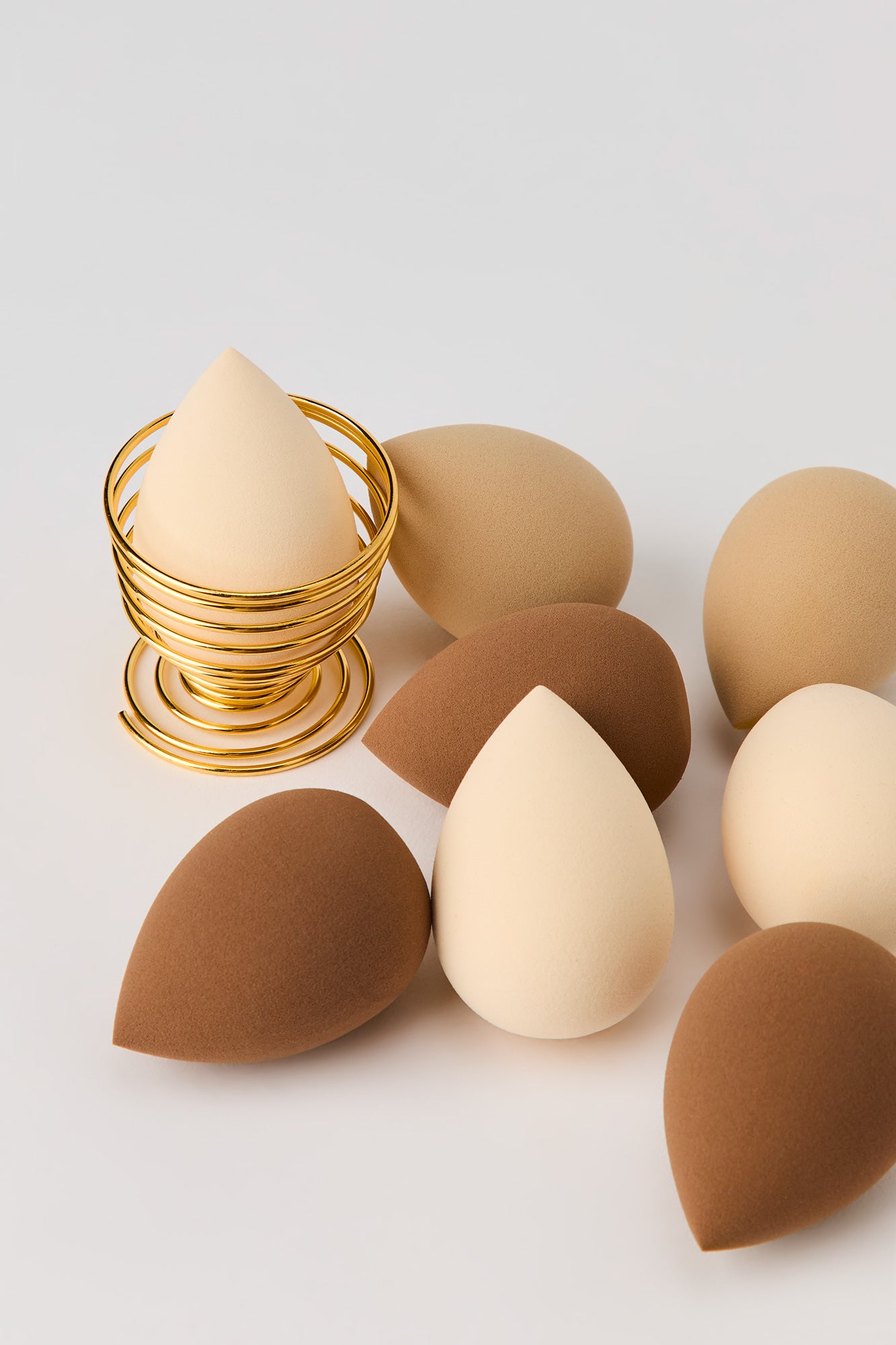 Makeup Sponge & Sponge Holder Set (8 Pcs) – Urban Planet