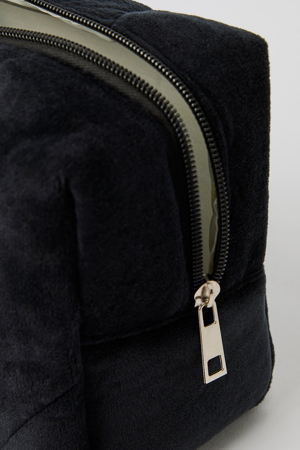 Vue alternative 3. Trousse à maquillage