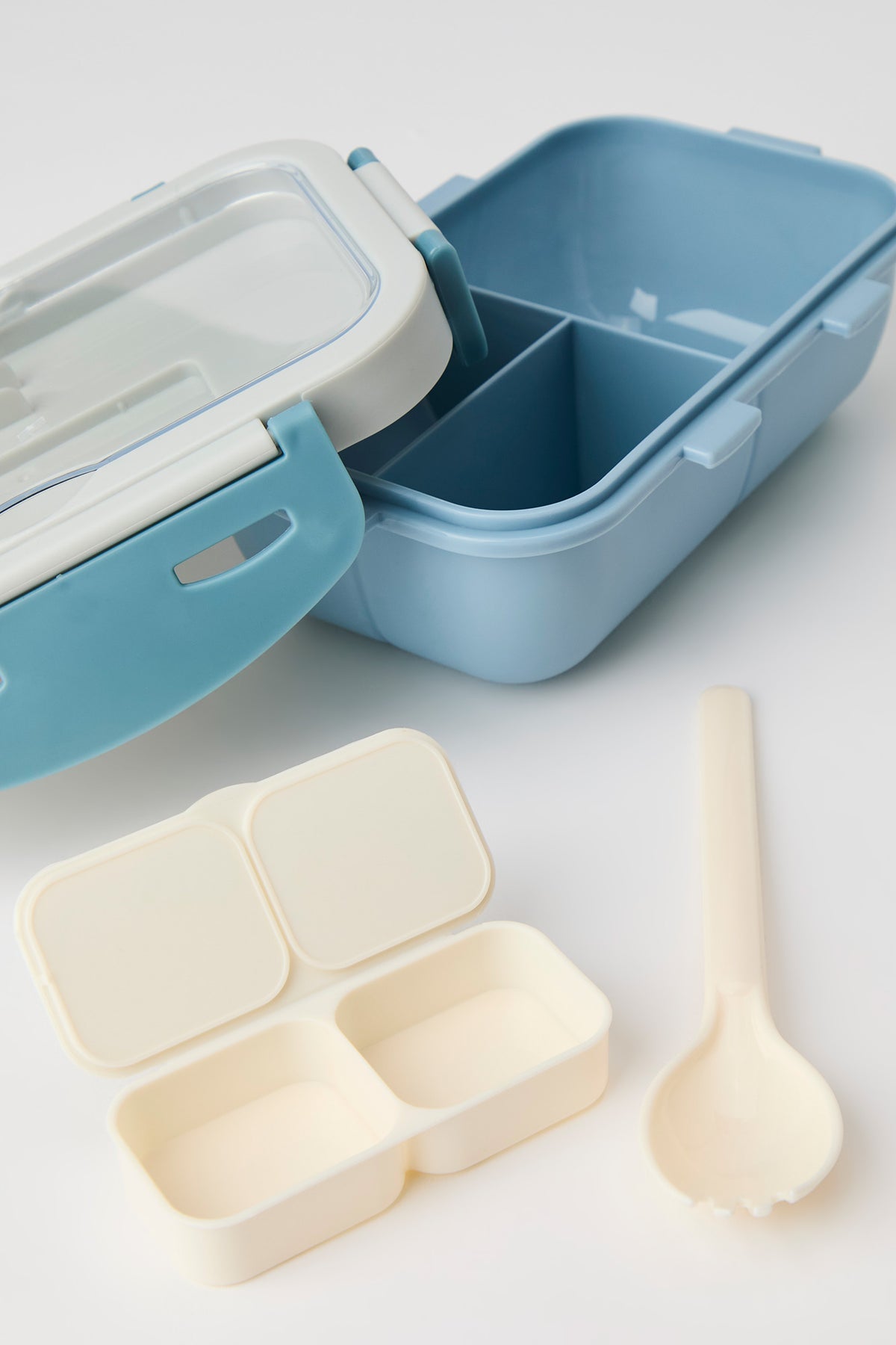 Alt View 2. Lunch Box & Cutlery Set - Blue