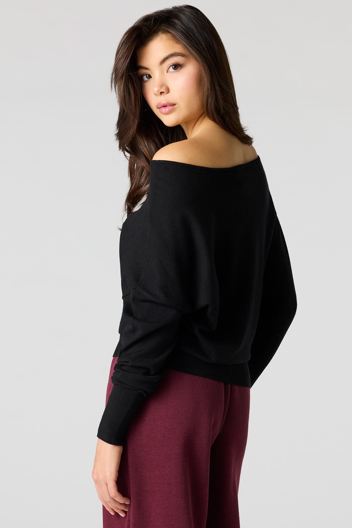 Alt View 2. Dolman Long Sleeve Sweater - Navy