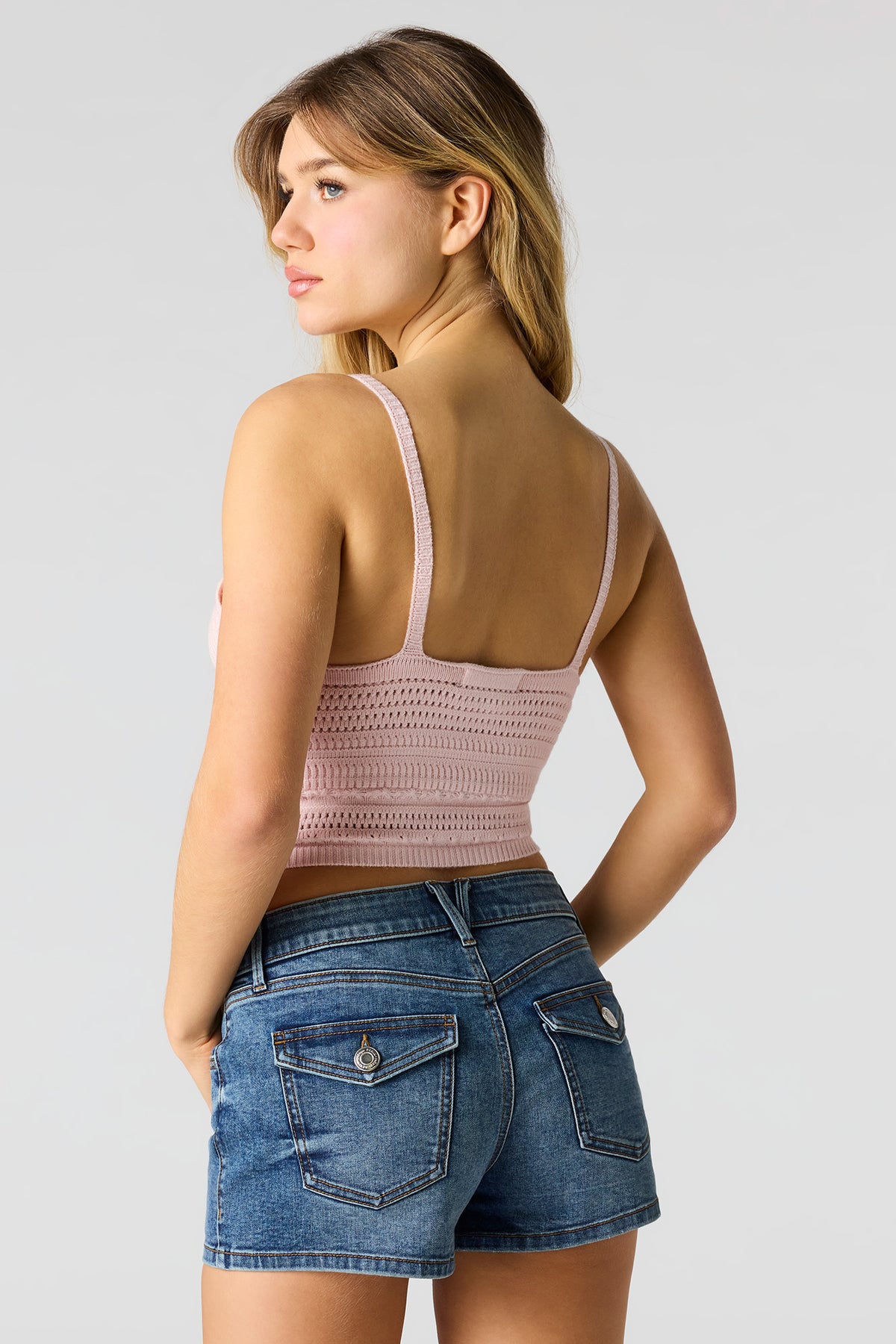Vue alternative 2. Débardeur crocheté