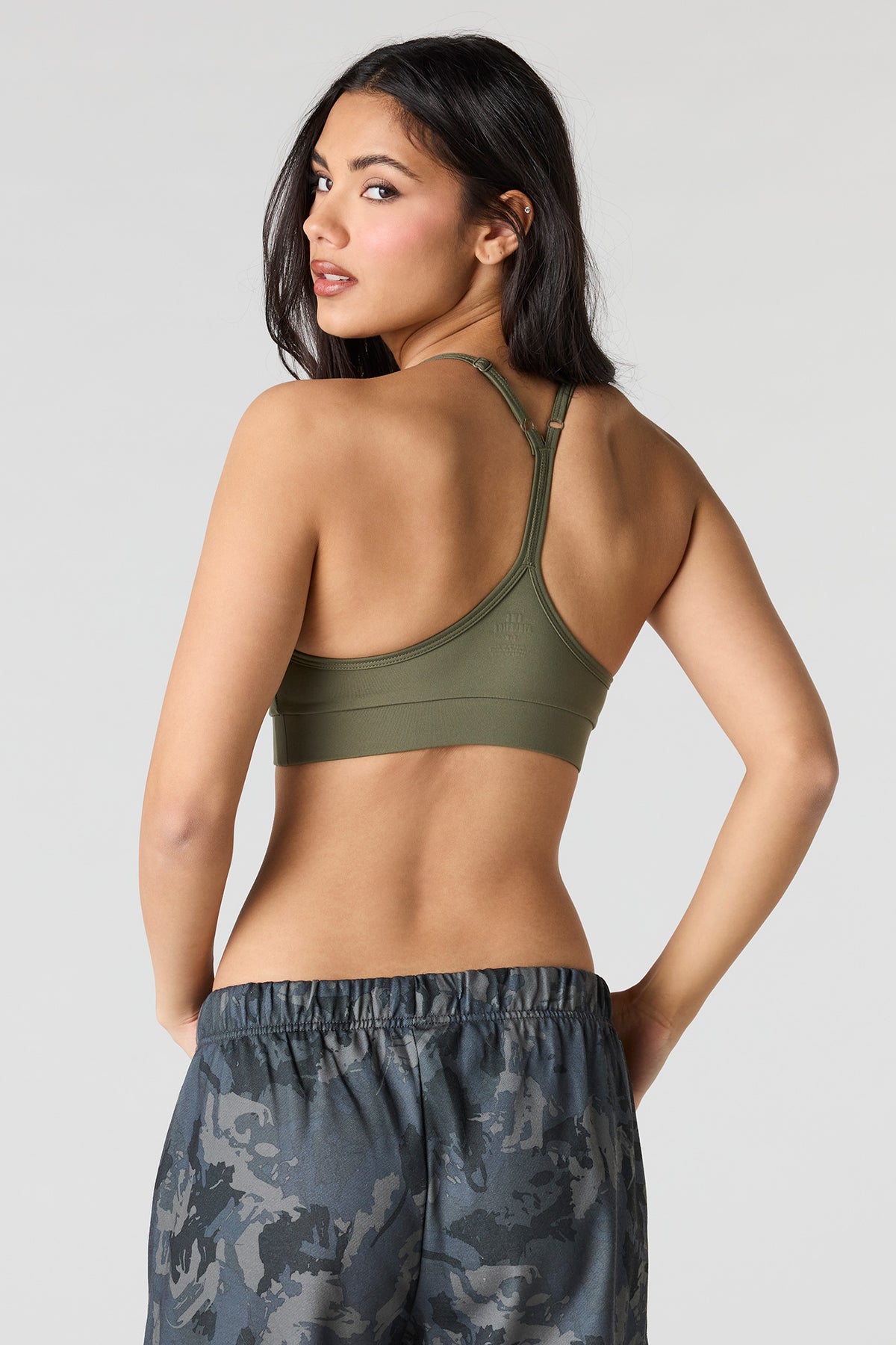 Alt View 2. Scoop Neck Sports Bra - Green