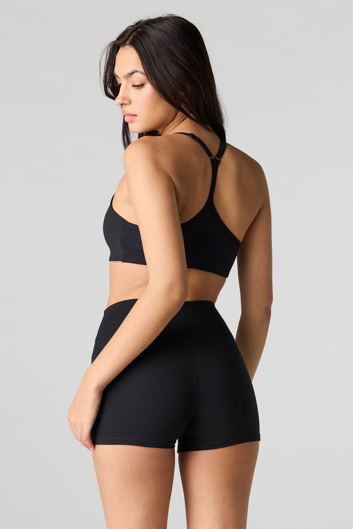 Vue alternative 2. Short Active haute densité 2,75 po