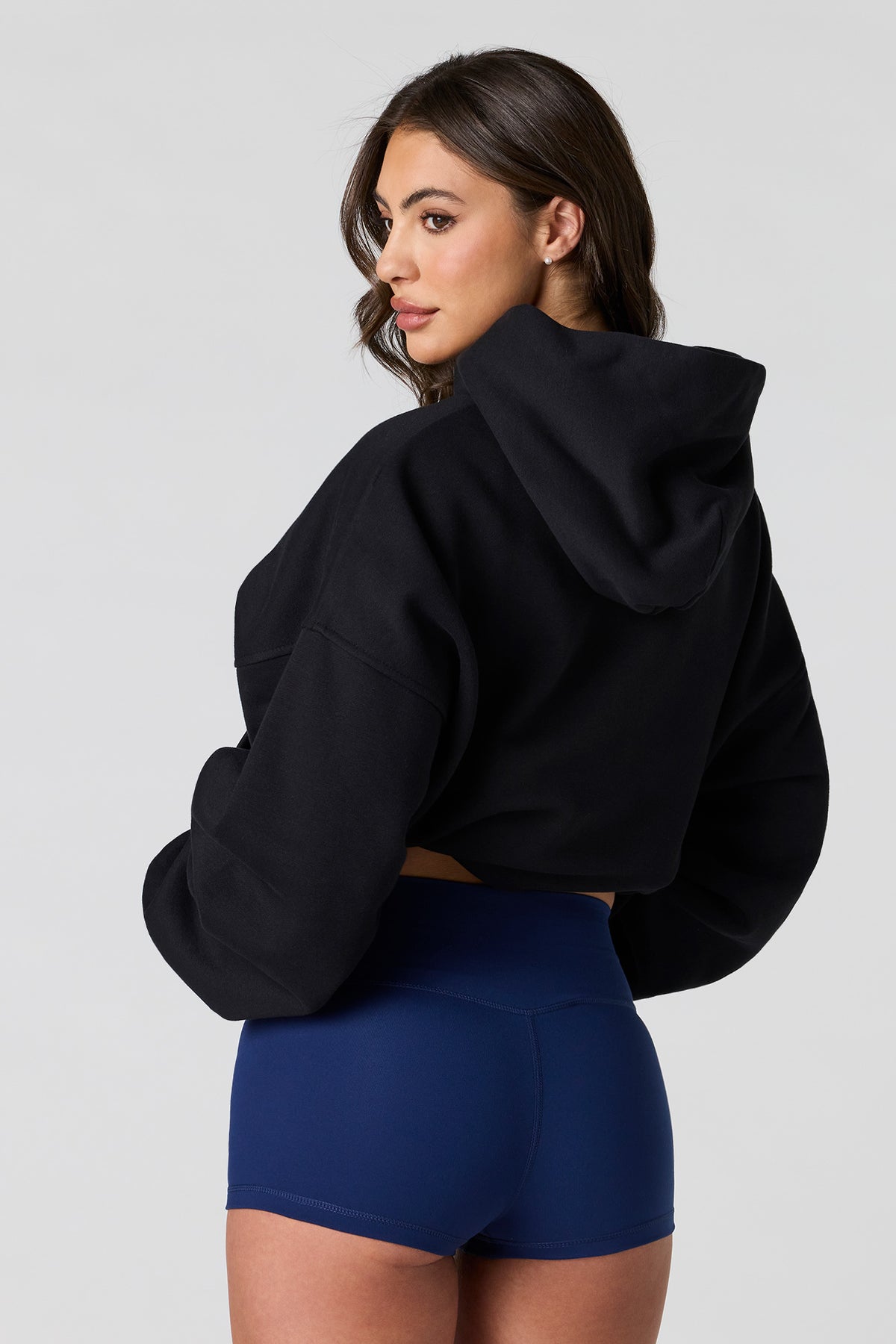Vue alternative 14. Minishort à haute densité Active